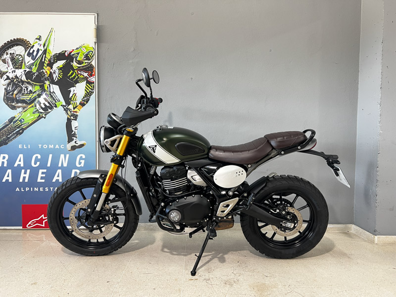 Imagen de TRIUMPH SCRAMBLER 400 X 24 - MATT KHAKI GREEN/ FUSION WHITE