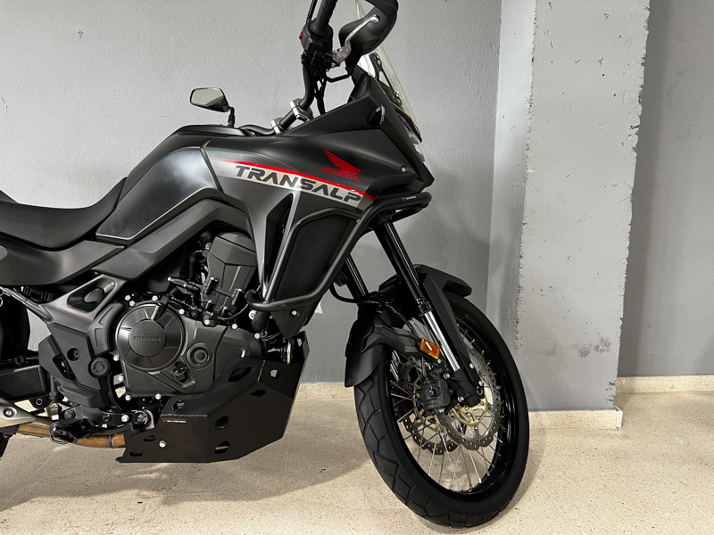 Imagen de HONDA TRANSALP TRANSALP 750 2023 (XL750P) - NEGRO MATE