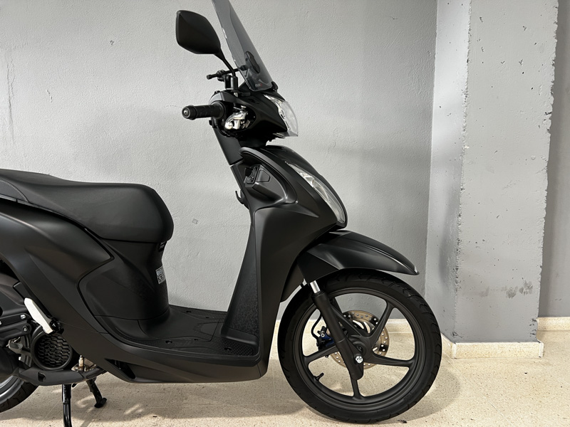 Imagen de HONDA VISION 110 2025 (NSC110S) - NEGRO MATE METALICO