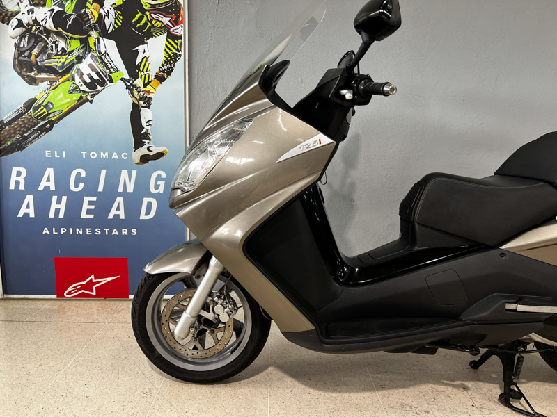 Imagen de PEUGEOT SATELIS 125 - 13 - GRIS ARENA