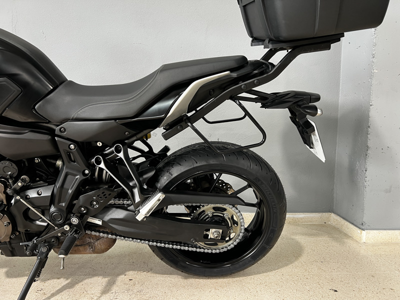 Imagen de YAMAHA MT 07 TRACER - 17 - NEGRO