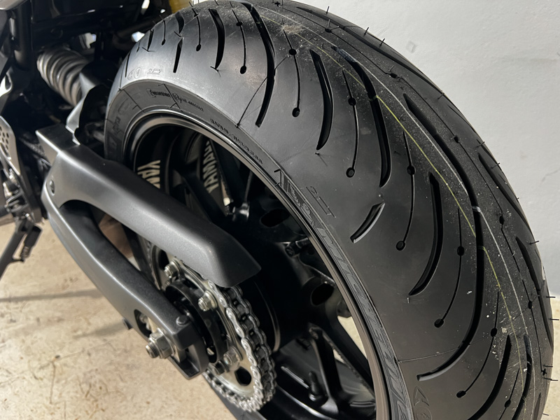 Imagen de YAMAHA MT 07 TRACER - 17 - NEGRO
