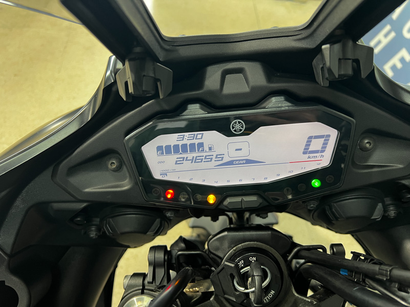 Imagen de YAMAHA MT 07 TRACER - 17 - NEGRO