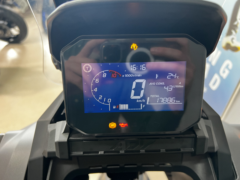 Imagen de HONDA ADV 350 - (ADV350A) - 22 - NEGRO