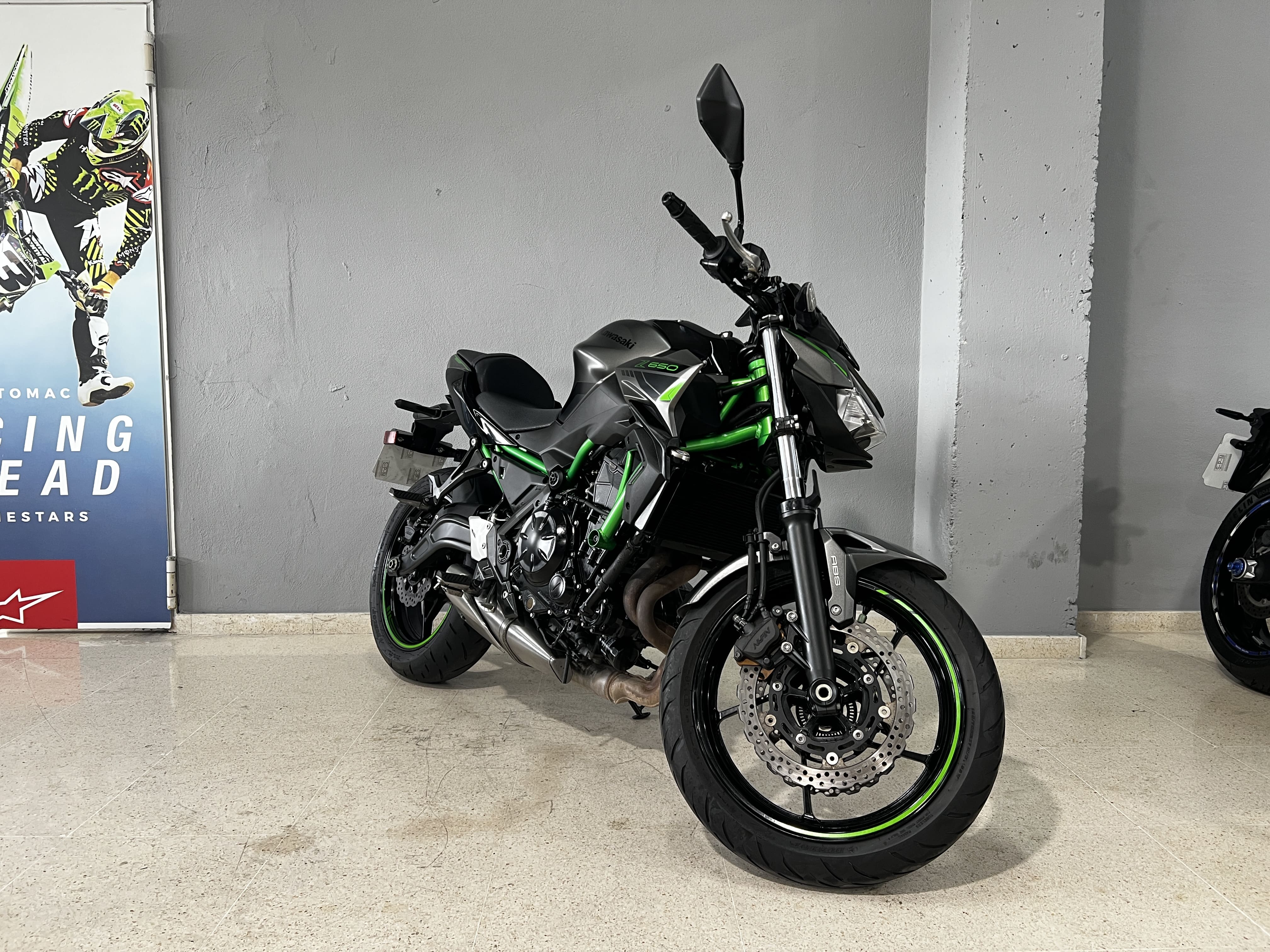 Imagen de KAWASAKI Z 650