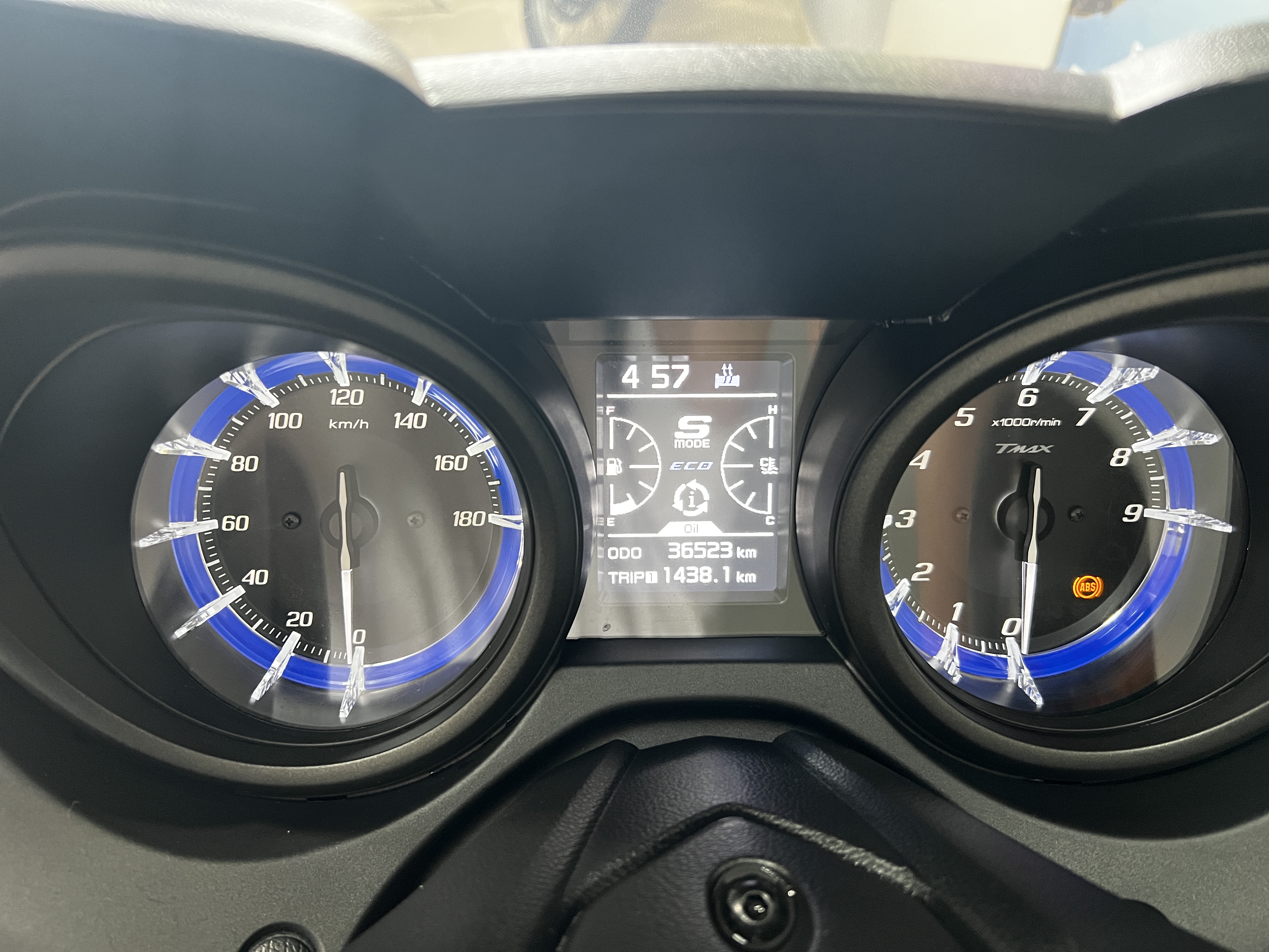 Imagen de YAMAHA T MAX 560