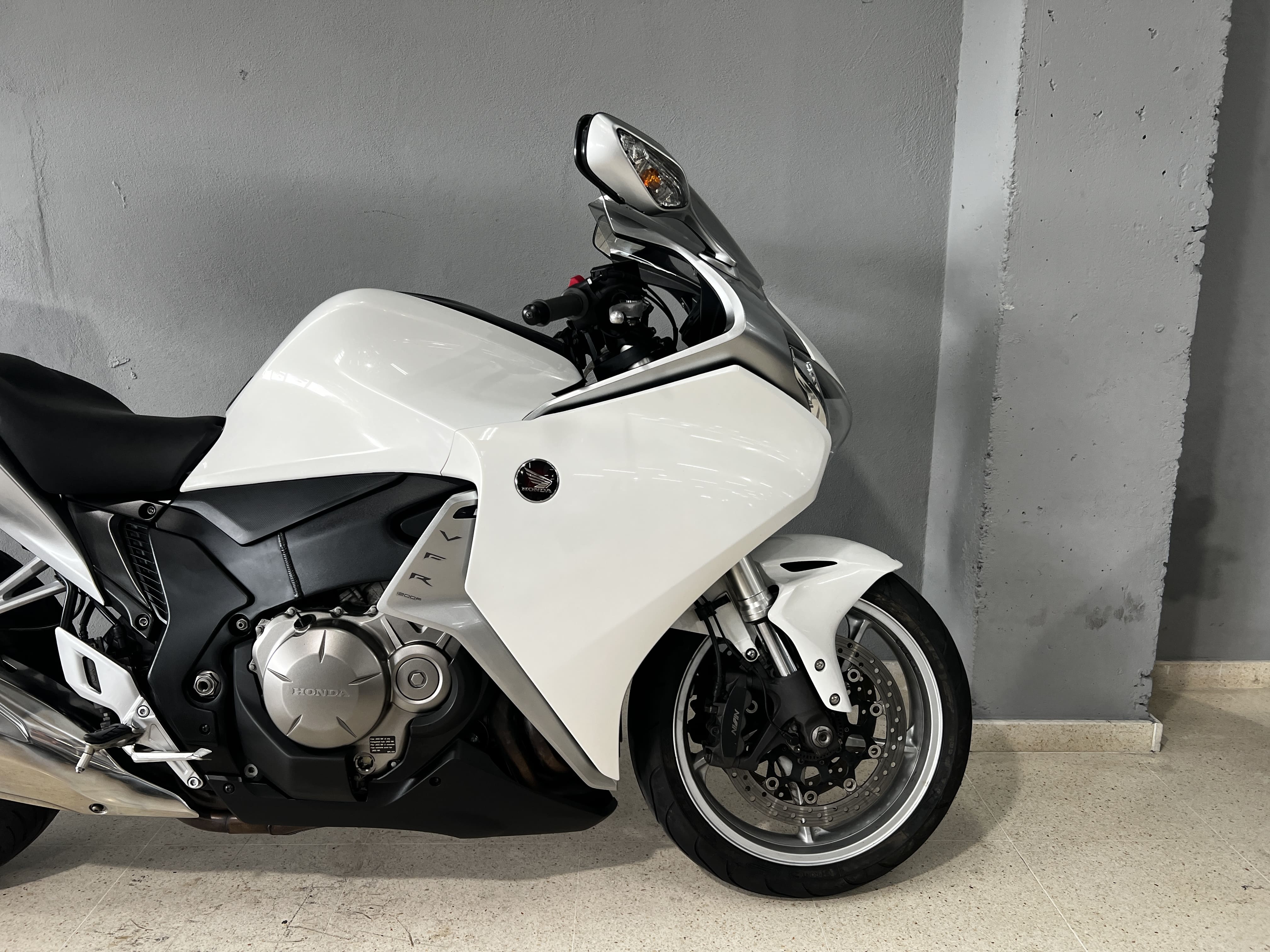 Imagen de HONDA VFR 1200F