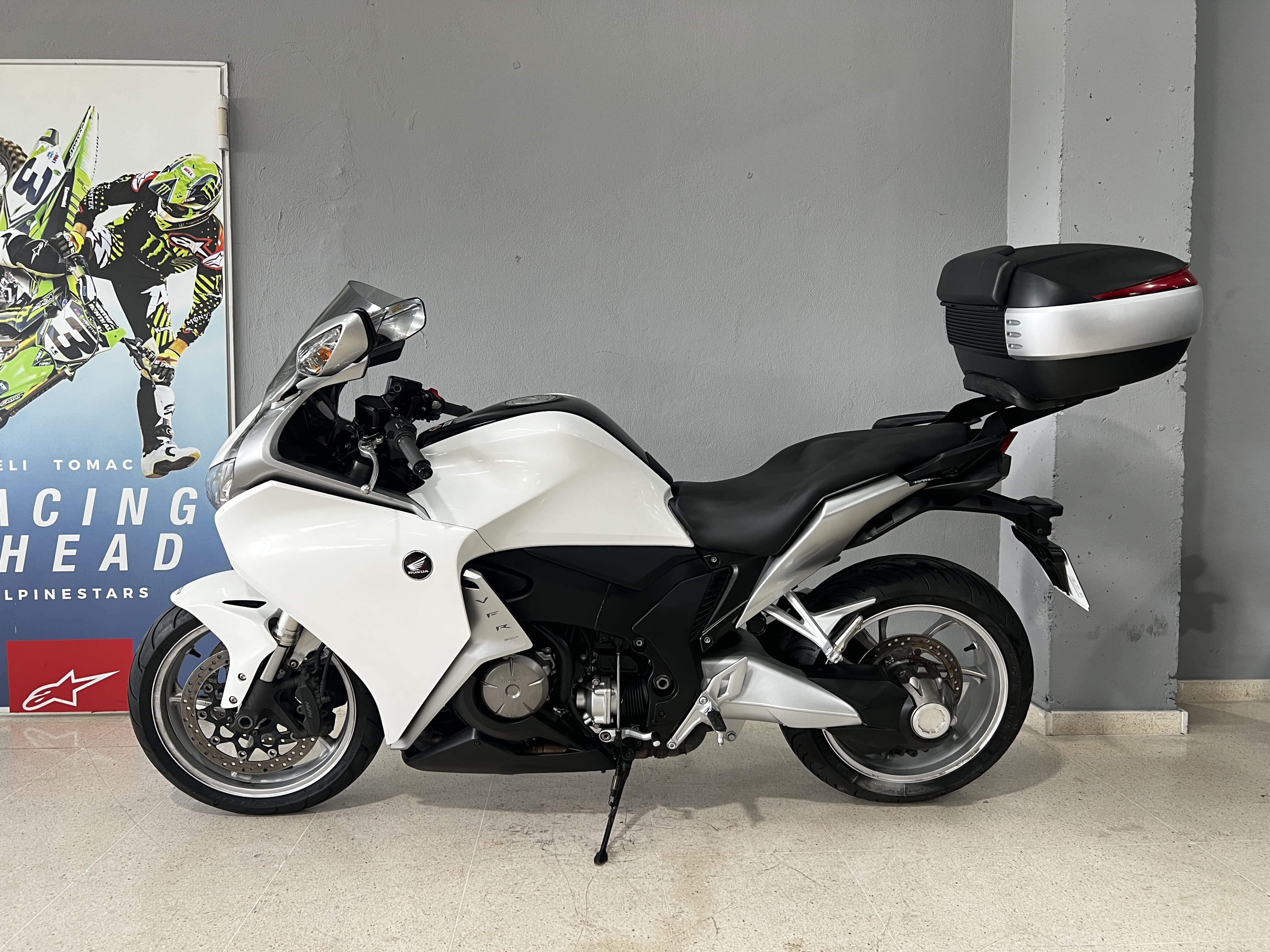 Imagen de HONDA VFR 1200F
