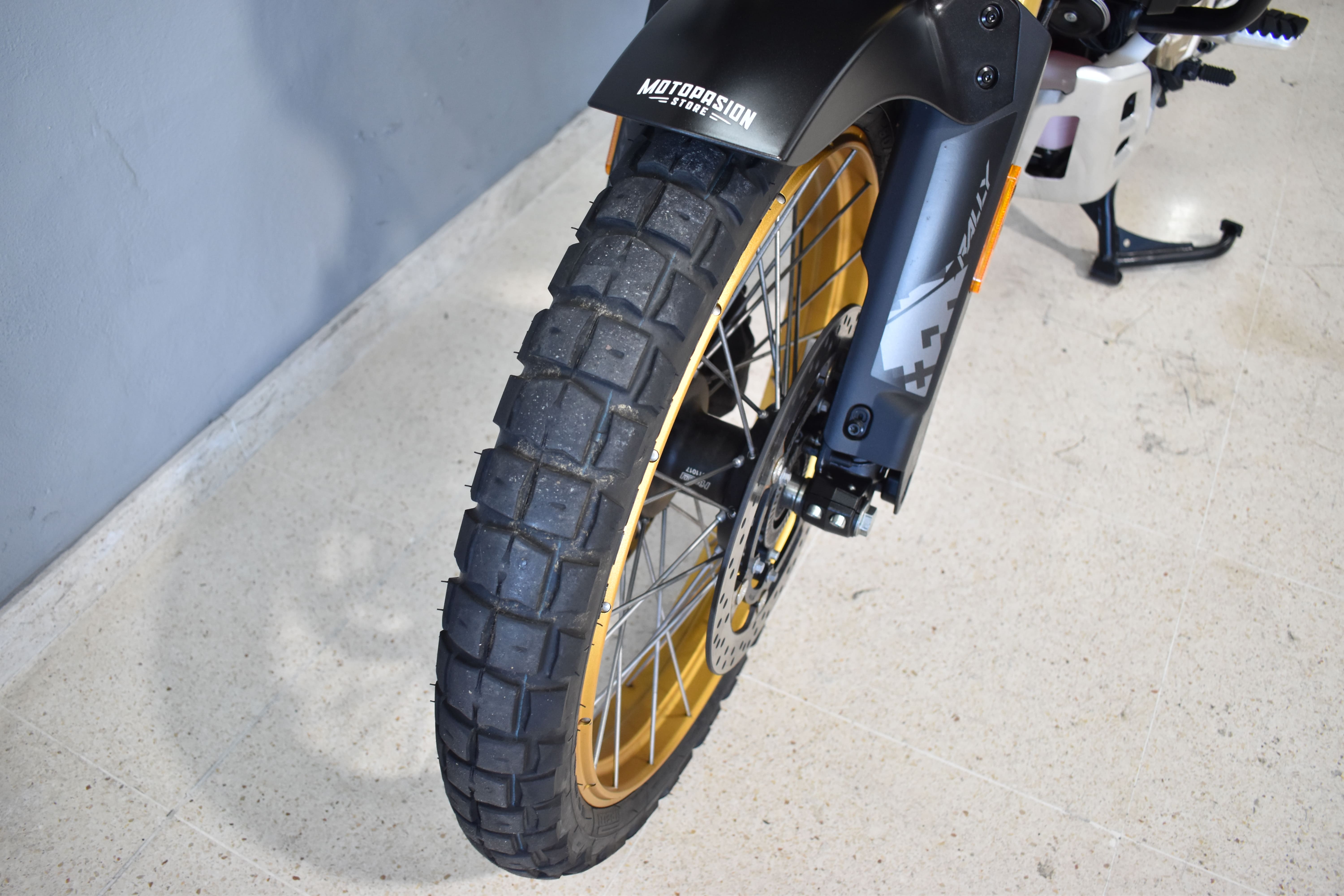 Imagen de VOGE 800 RALLY