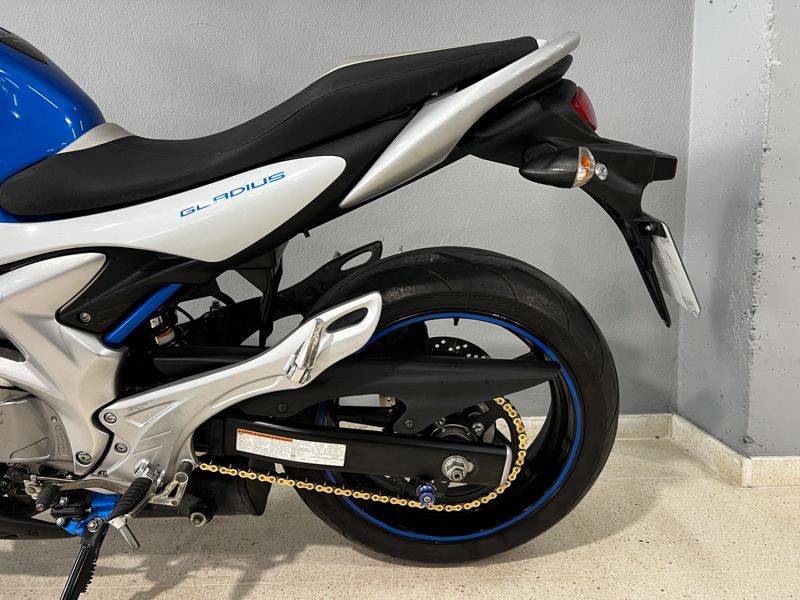 Imagen de SUZUKI GLADIUS 650