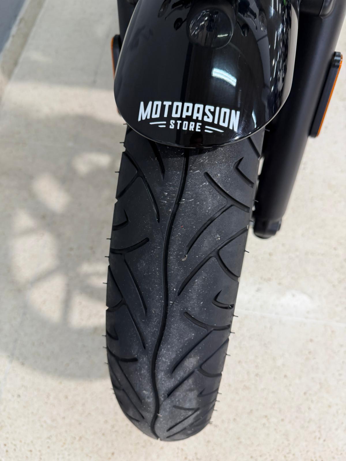 Foto 7 de TRIUMPH STREET TWIN Imagen de TRIUMPH STREET TWIN