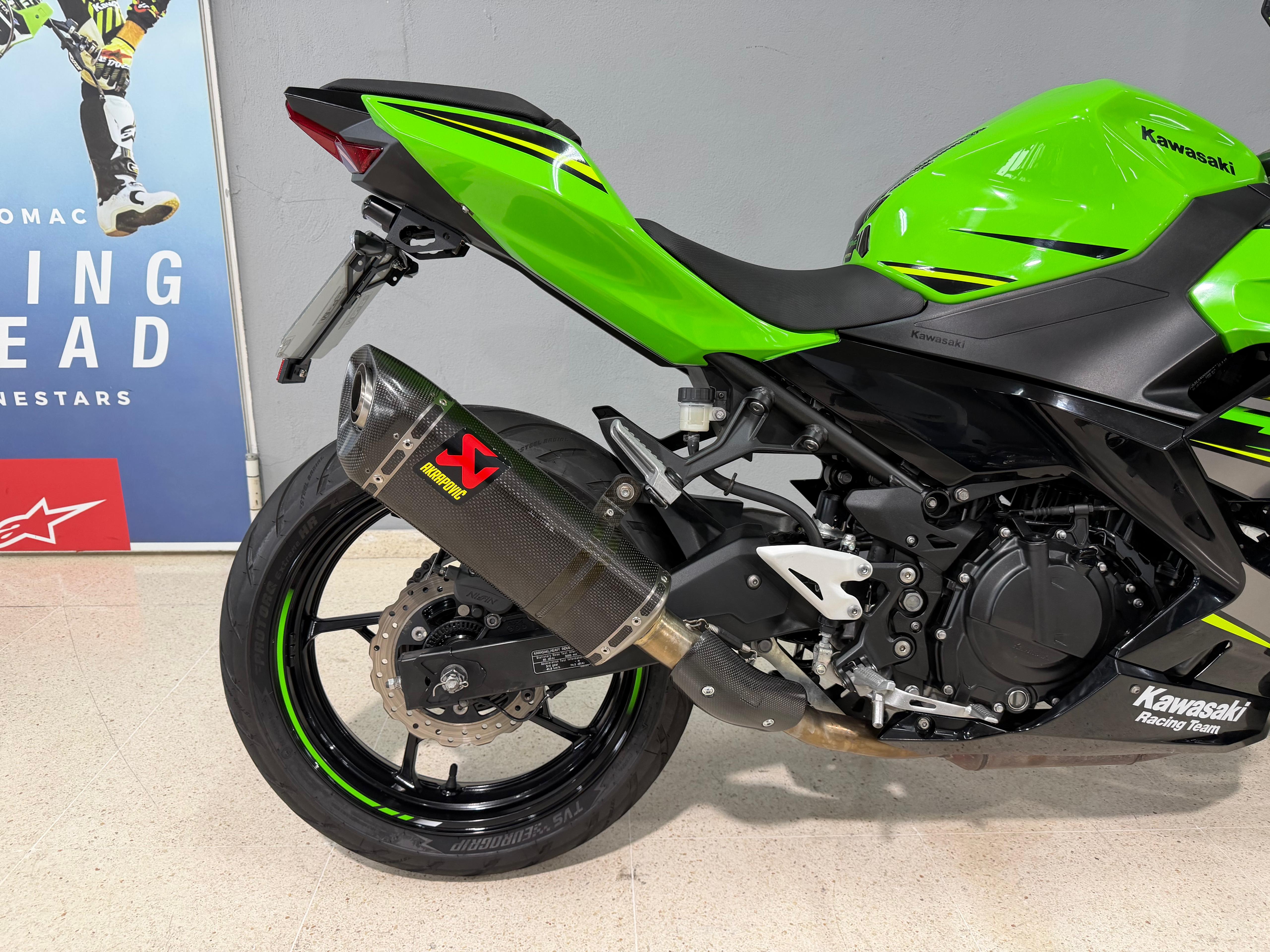 Foto 1 de KAWASAKI NINJA 400 Imagen de KAWASAKI NINJA 400