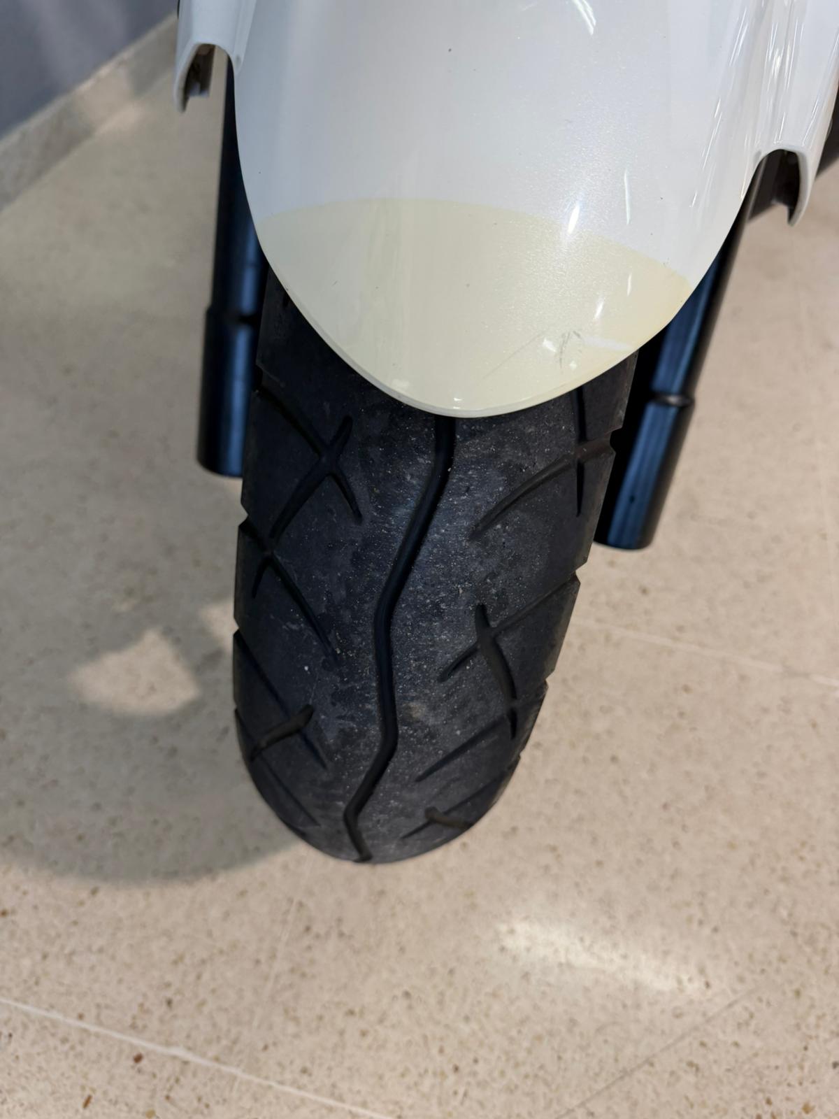 Imagen de KYMCO SUPER DINK 300