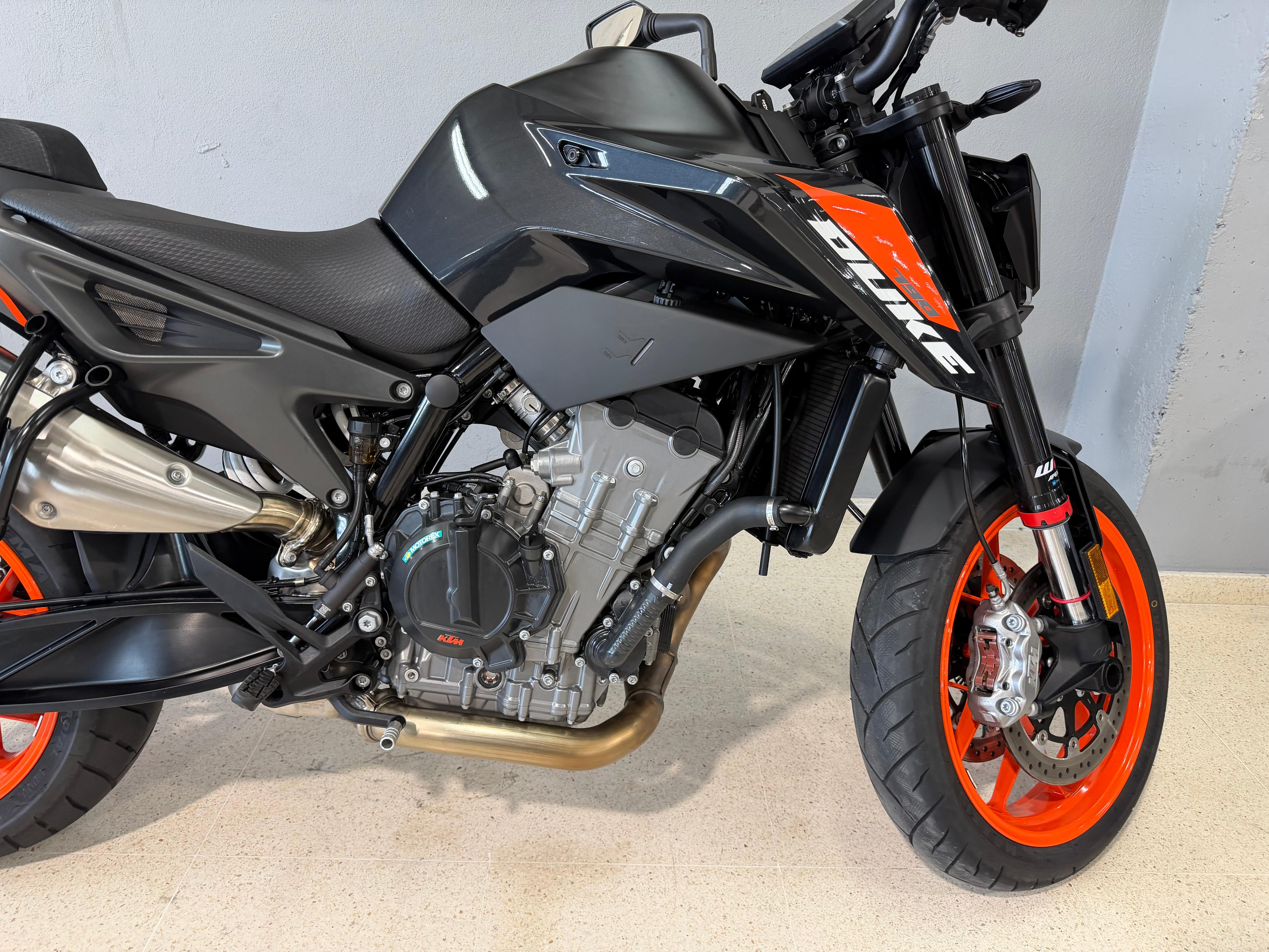 Imagen de KTM 790 DUKE