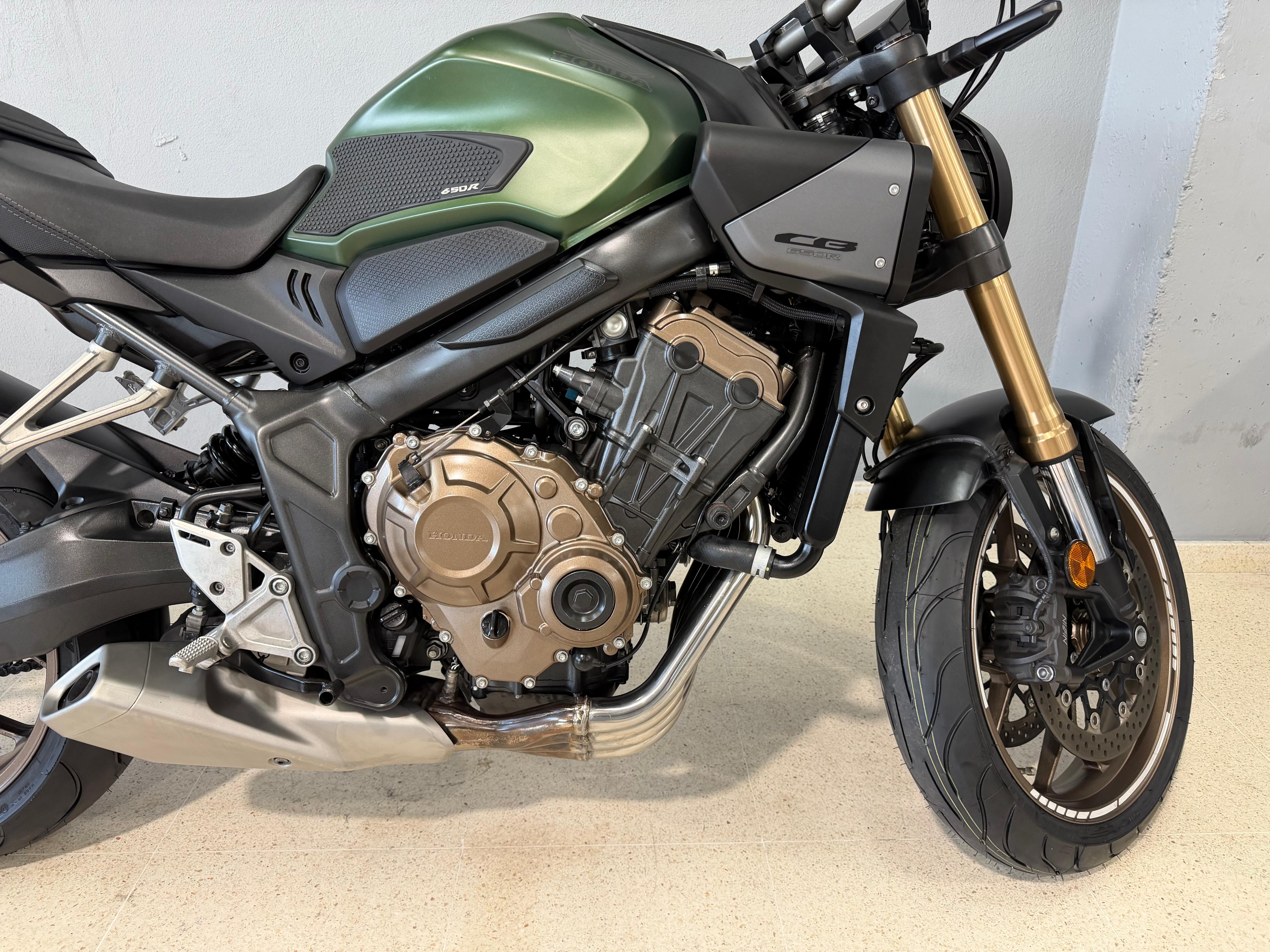 Imagen de HONDA CB650R