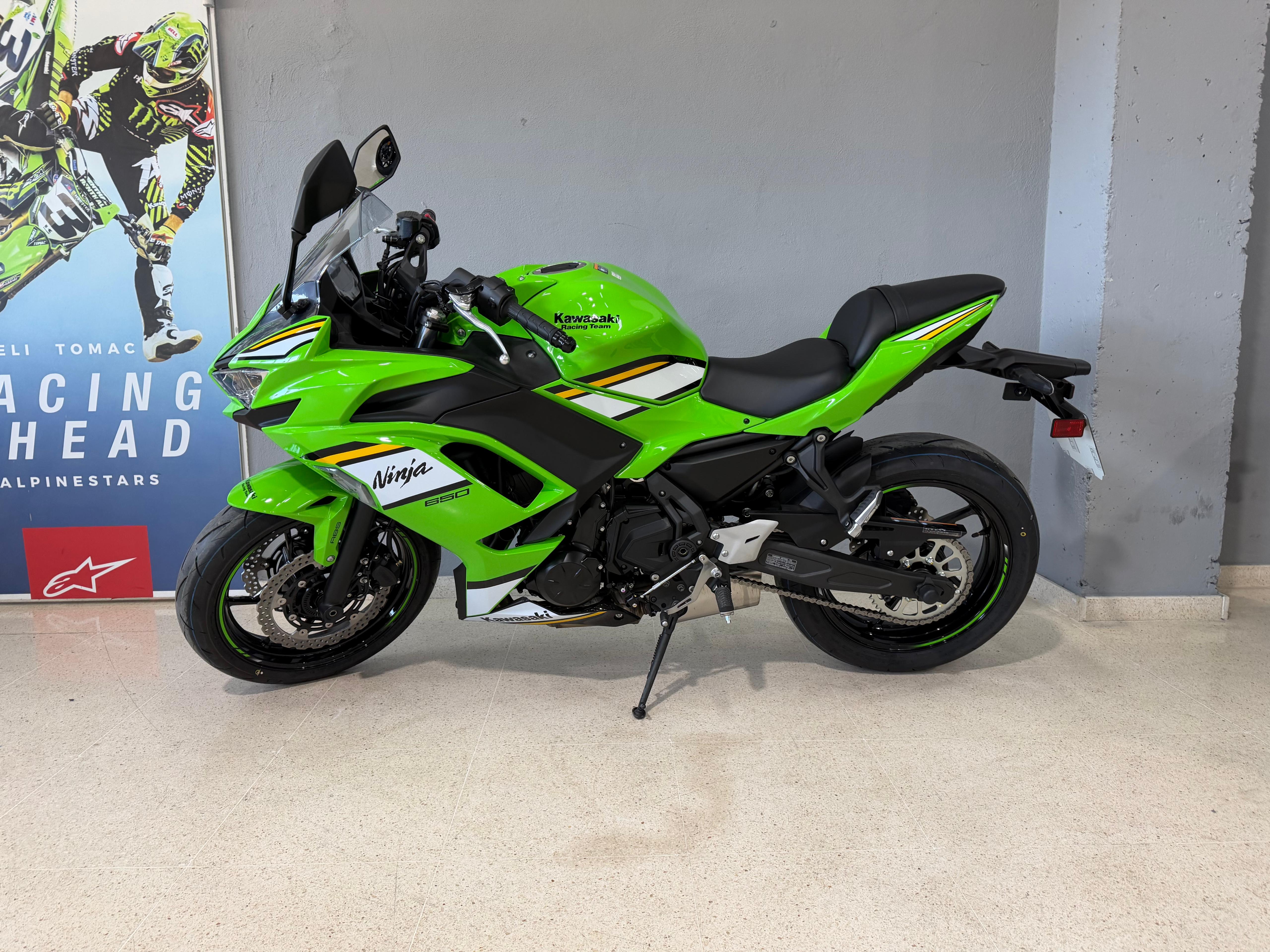 Foto 4 de KAWASAKI NINJA 650 Imagen de KAWASAKI NINJA 650