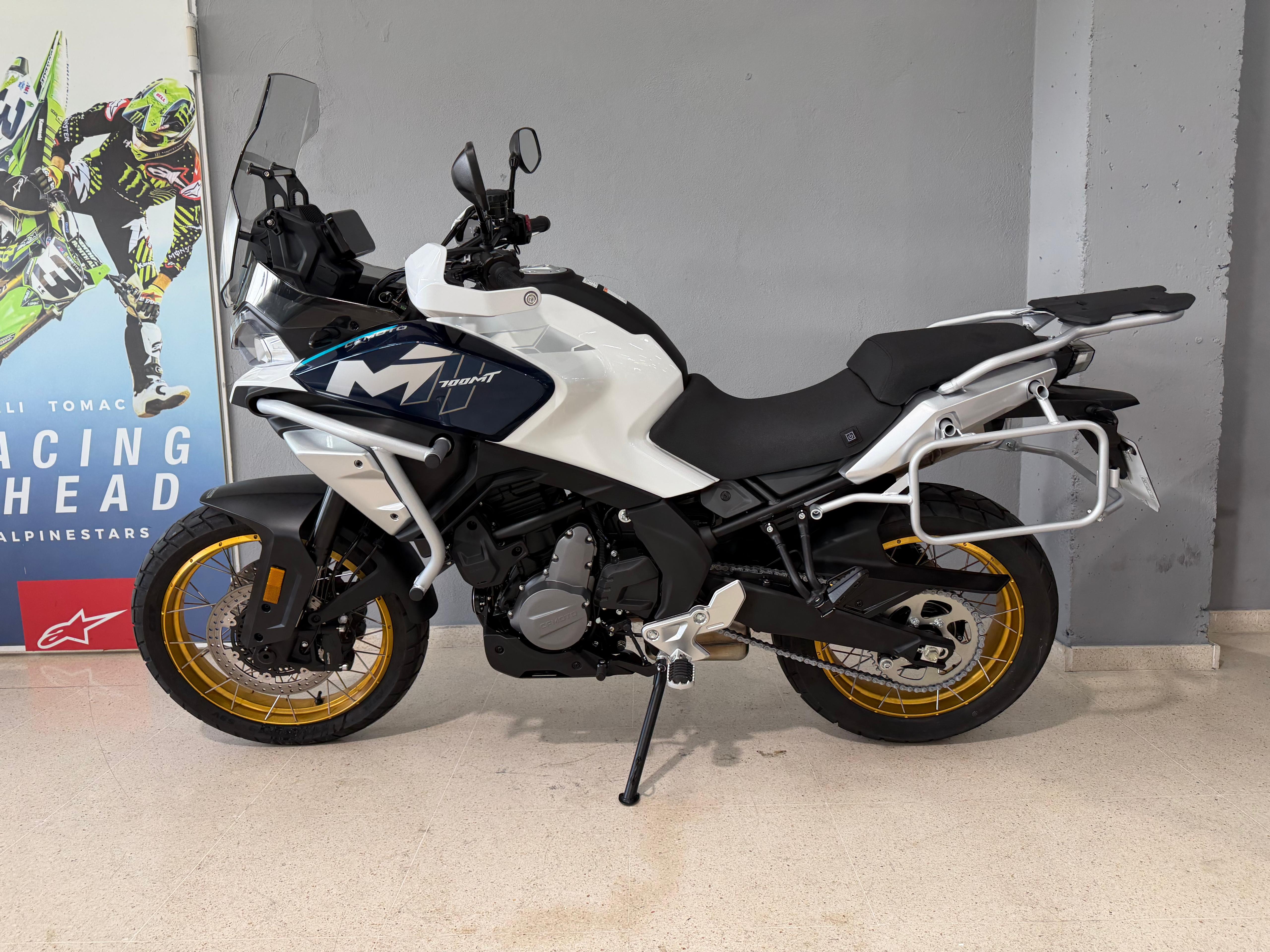 Imagen de CFMOTO 700 MT