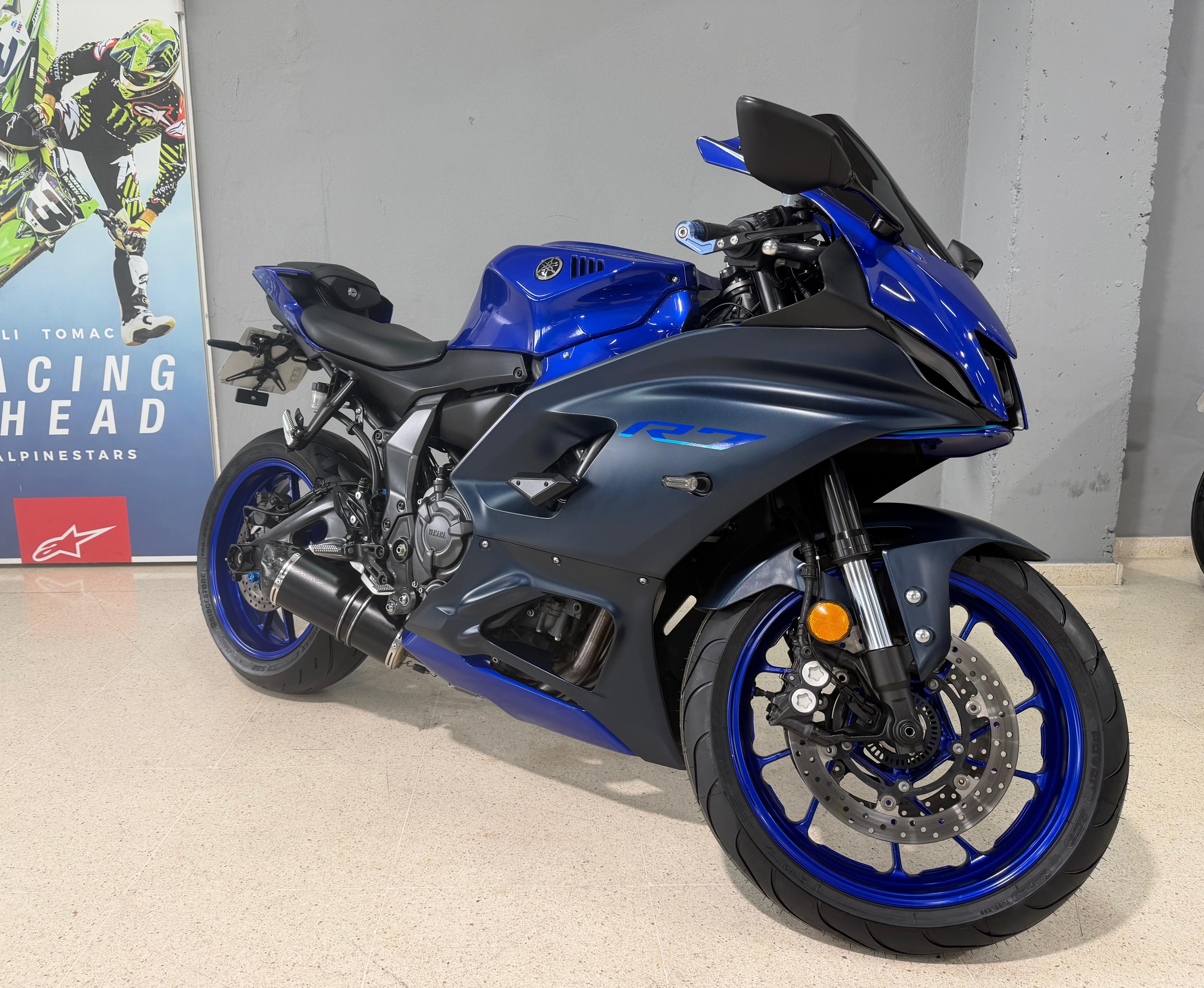 Foto 3 de YAMAHA R7 Imagen de YAMAHA R7