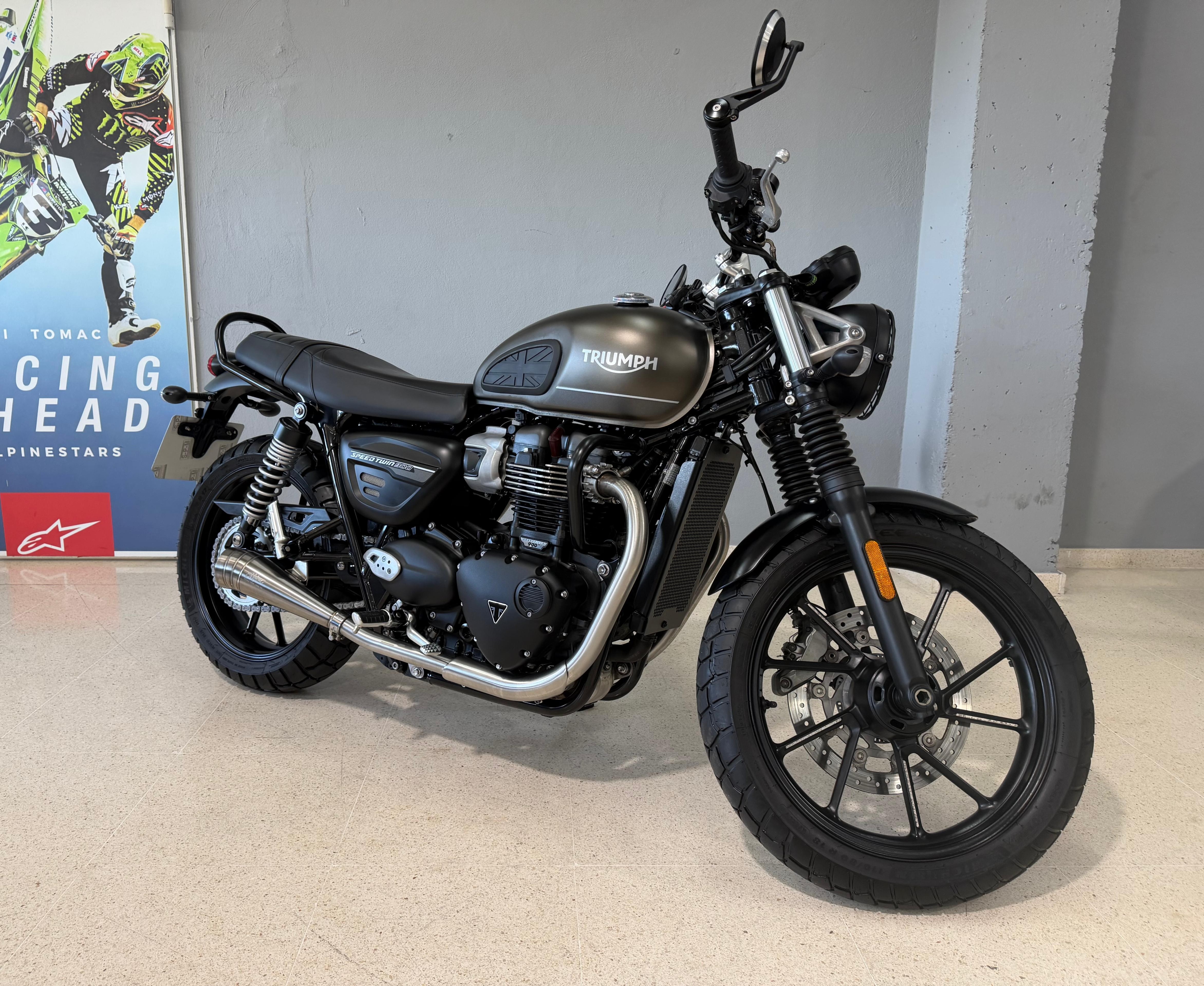 Foto 3 de TRIUMPH SPEED TWIN 900 Imagen de TRIUMPH SPEED TWIN 900