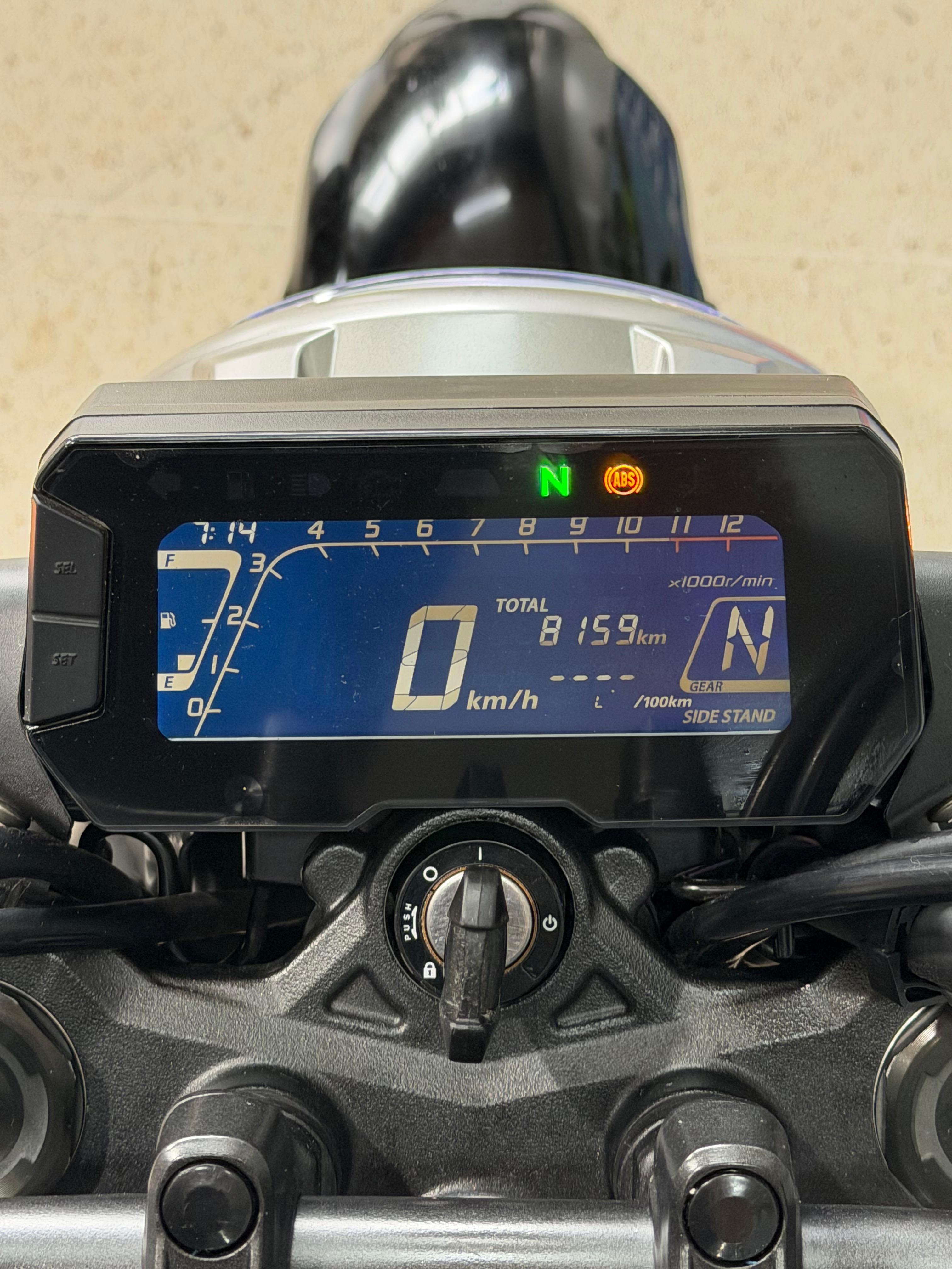 Imagen de HONDA CB125R