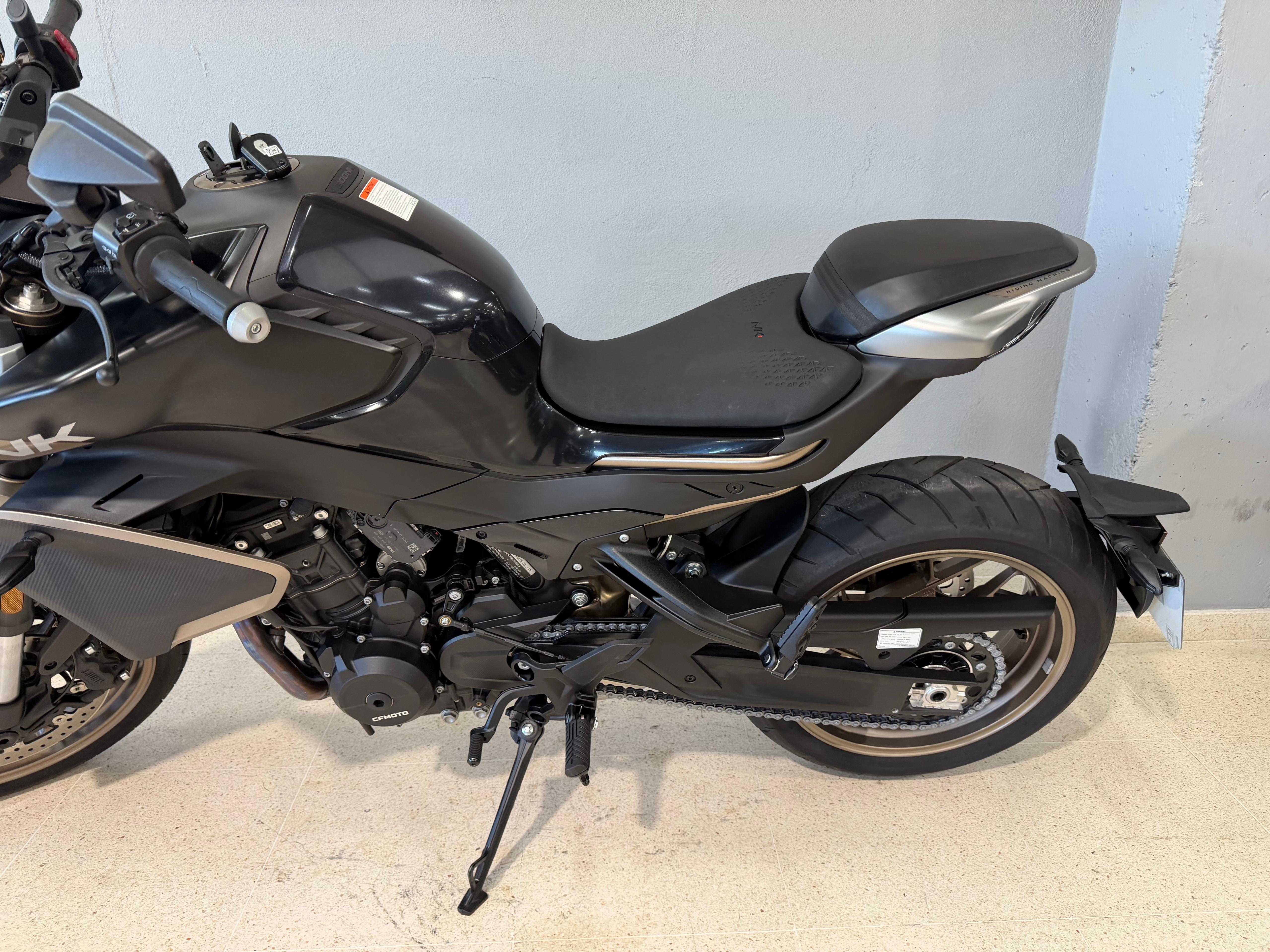 Imagen de CFMOTO 800 NK ADVANCE