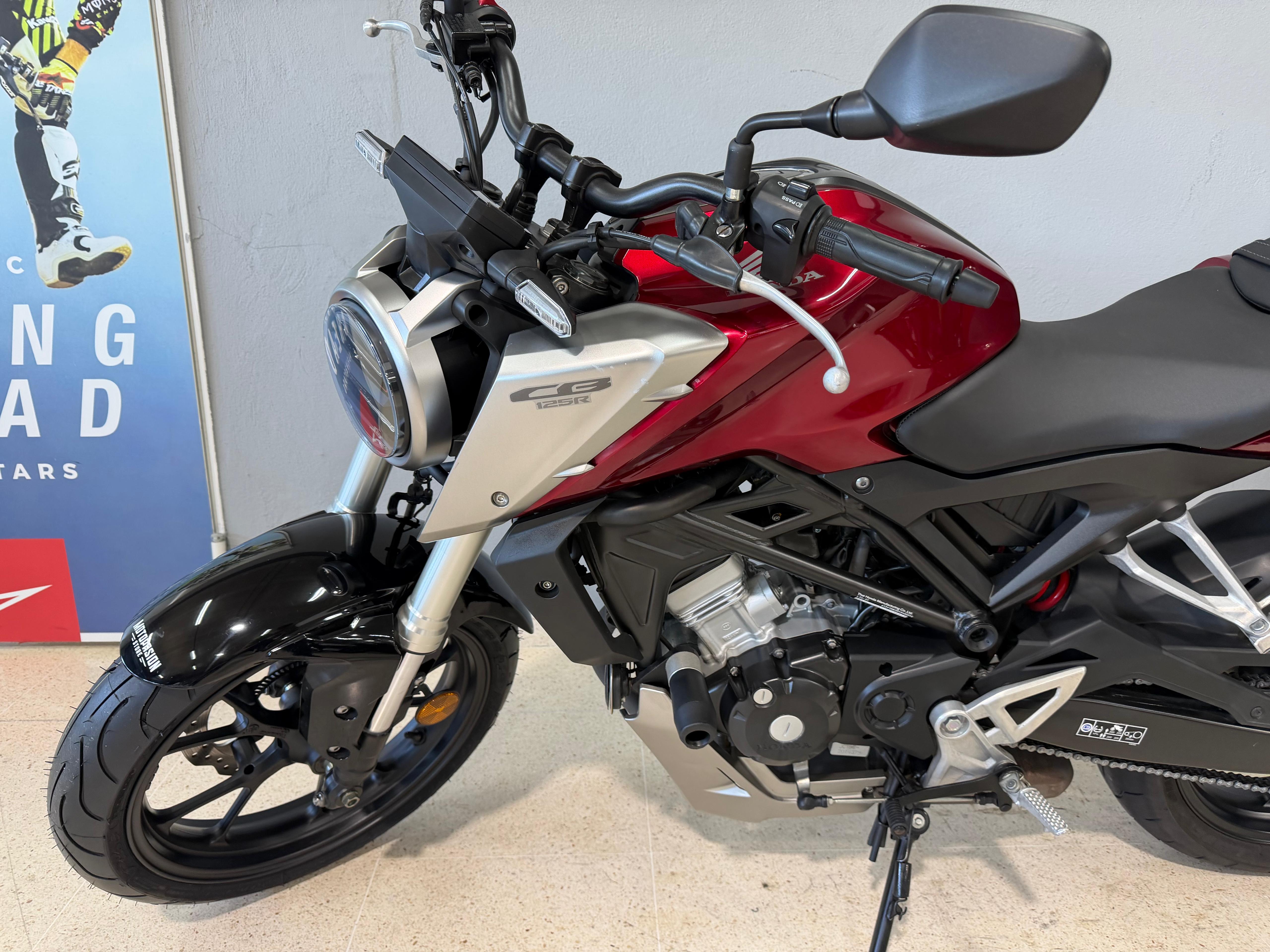 Imagen de HONDA CB125R