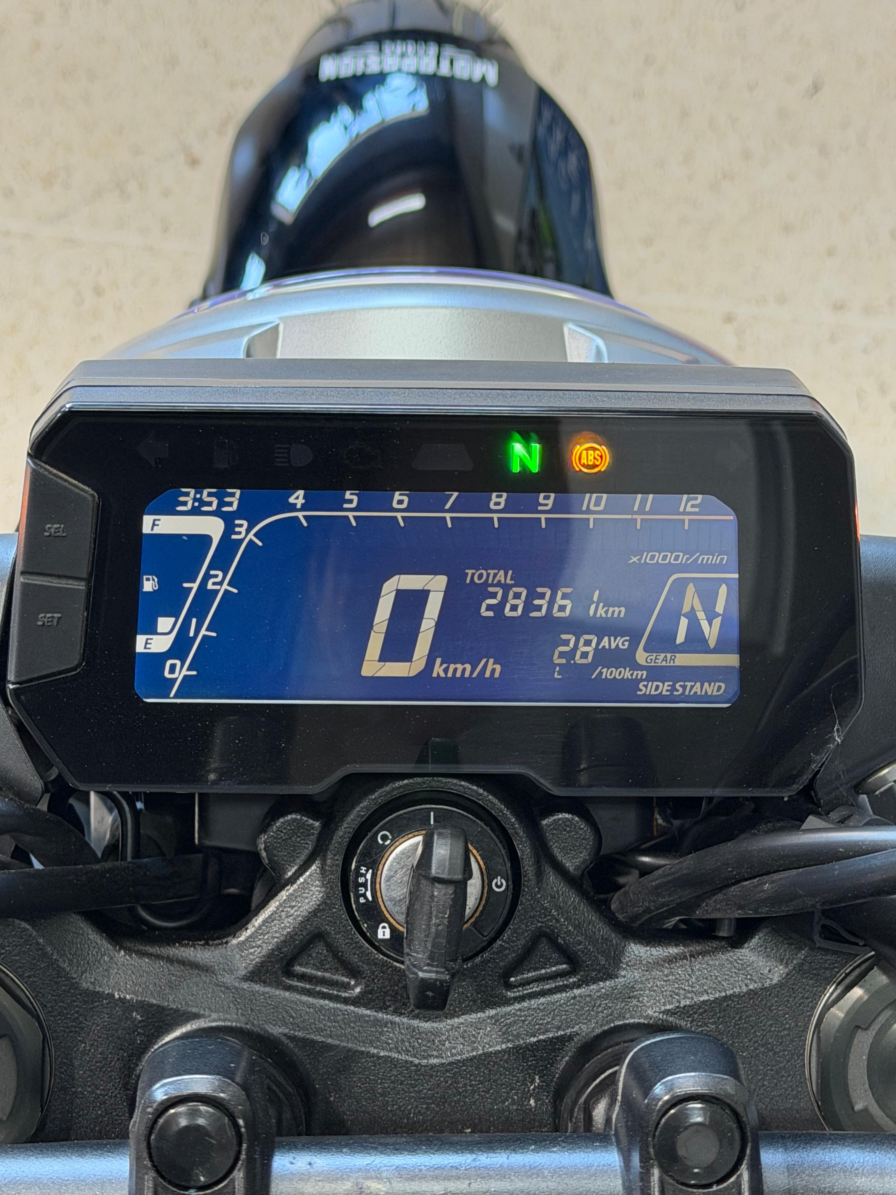 Imagen de HONDA CB125R