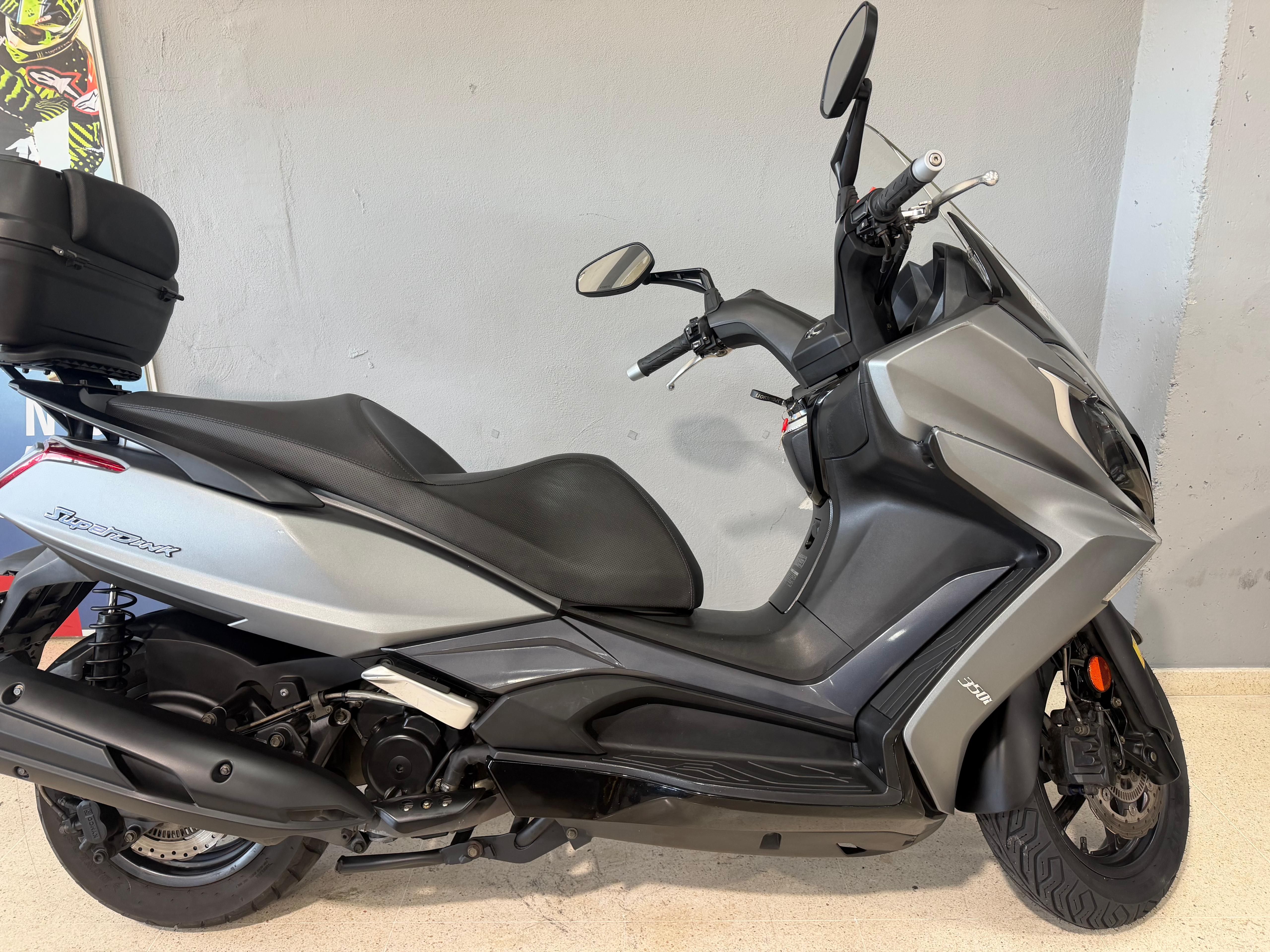 Imagen de KYMCO SUPERDINK 350