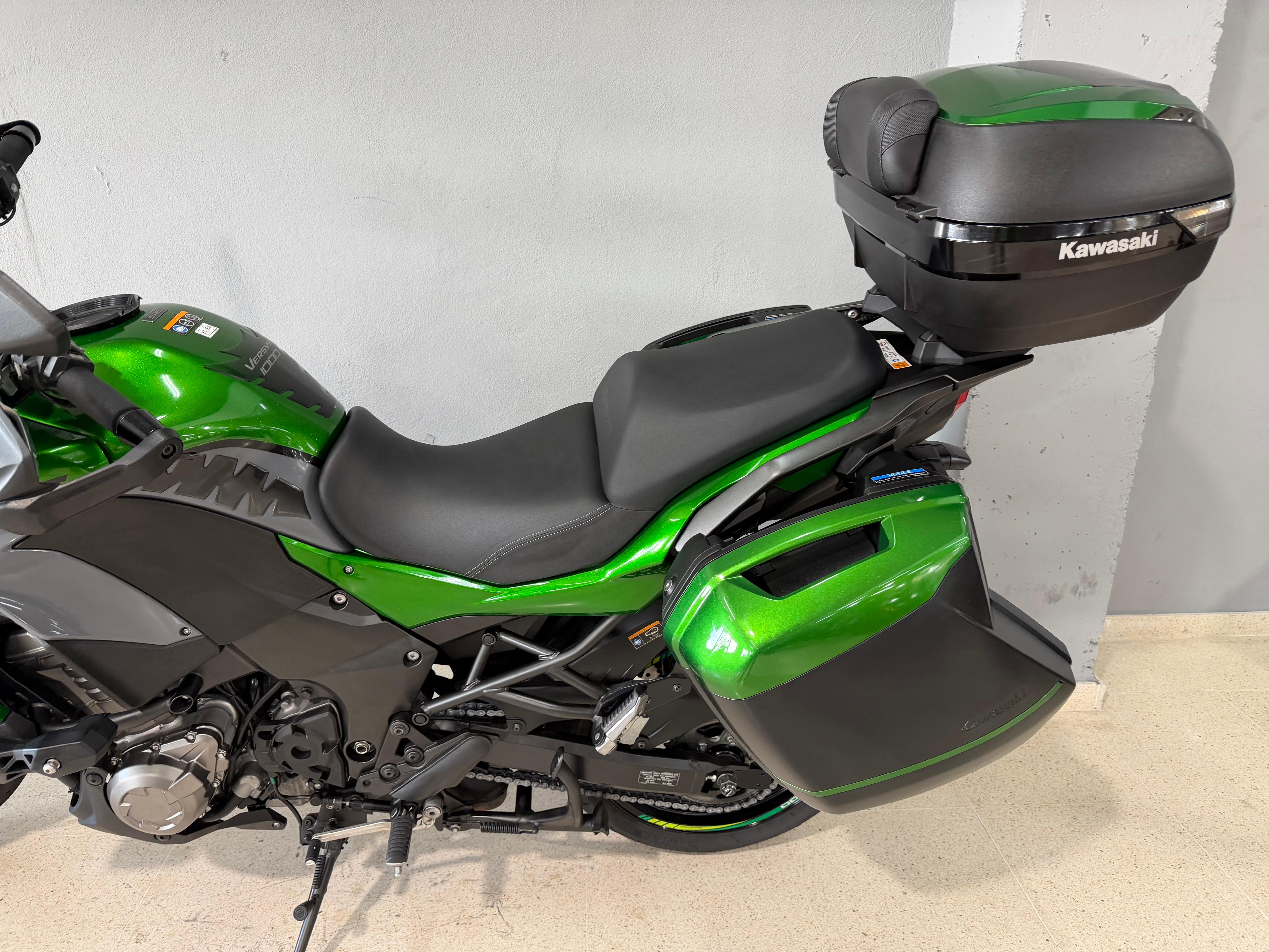 Foto 6 de KAWASAKI VERSYS 1000 19 - VERDE Imagen de KAWASAKI VERSYS 1000 19 - VERDE