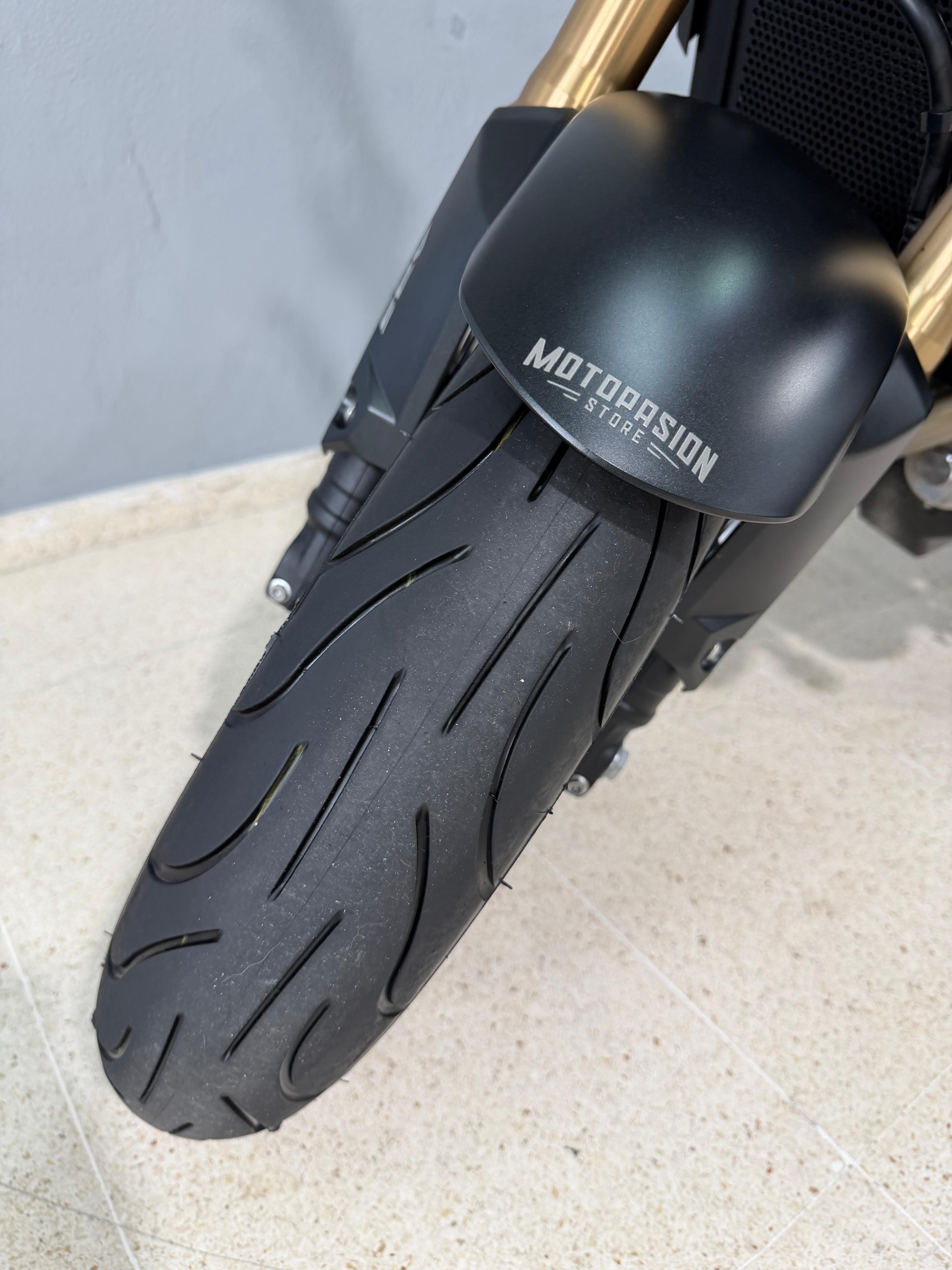 Imagen de HONDA CB650R E-CLUTCH