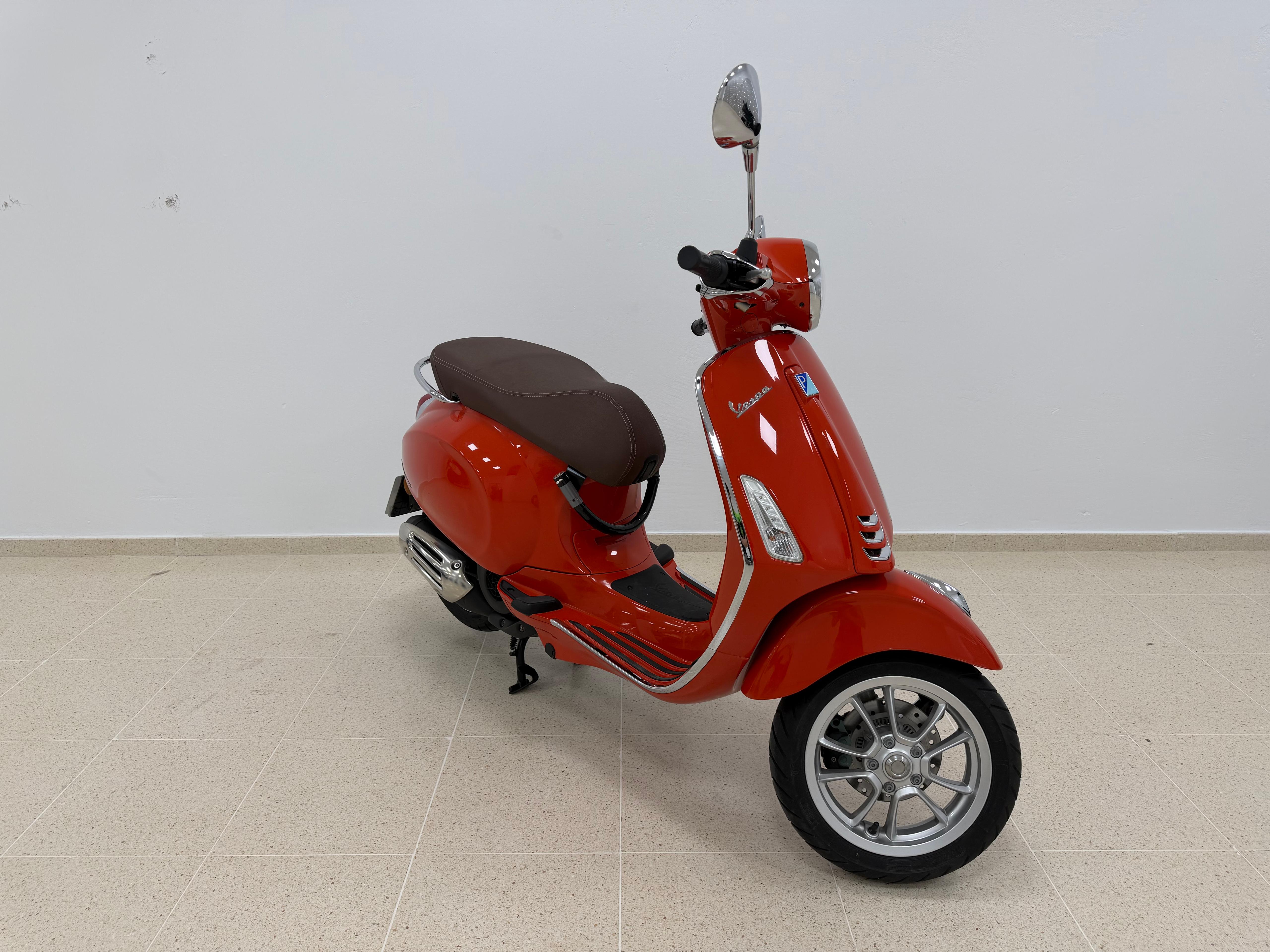 Imagen de VESPA PRIMAVERA 125
