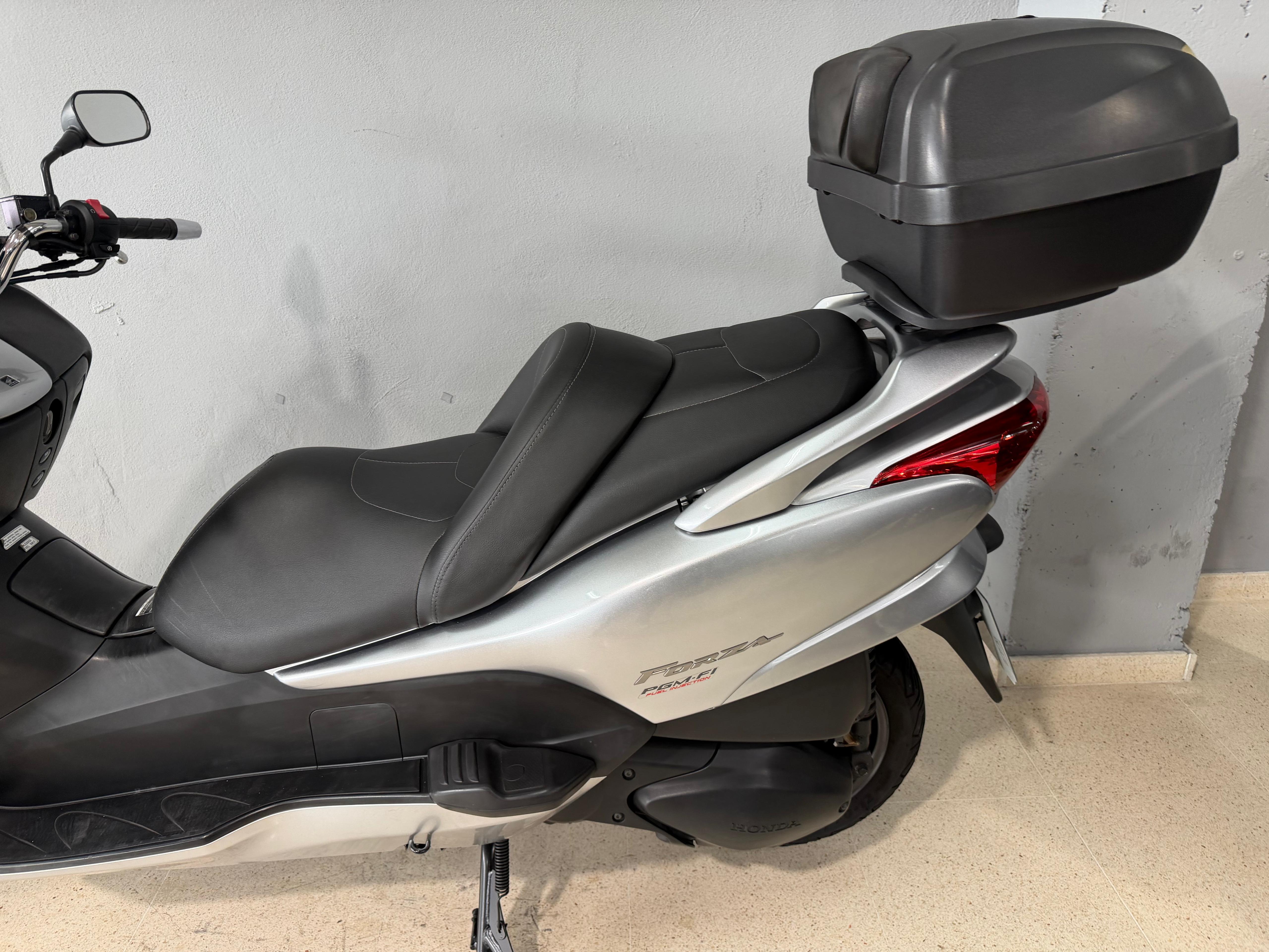 Imagen de HONDA FORZA 250
