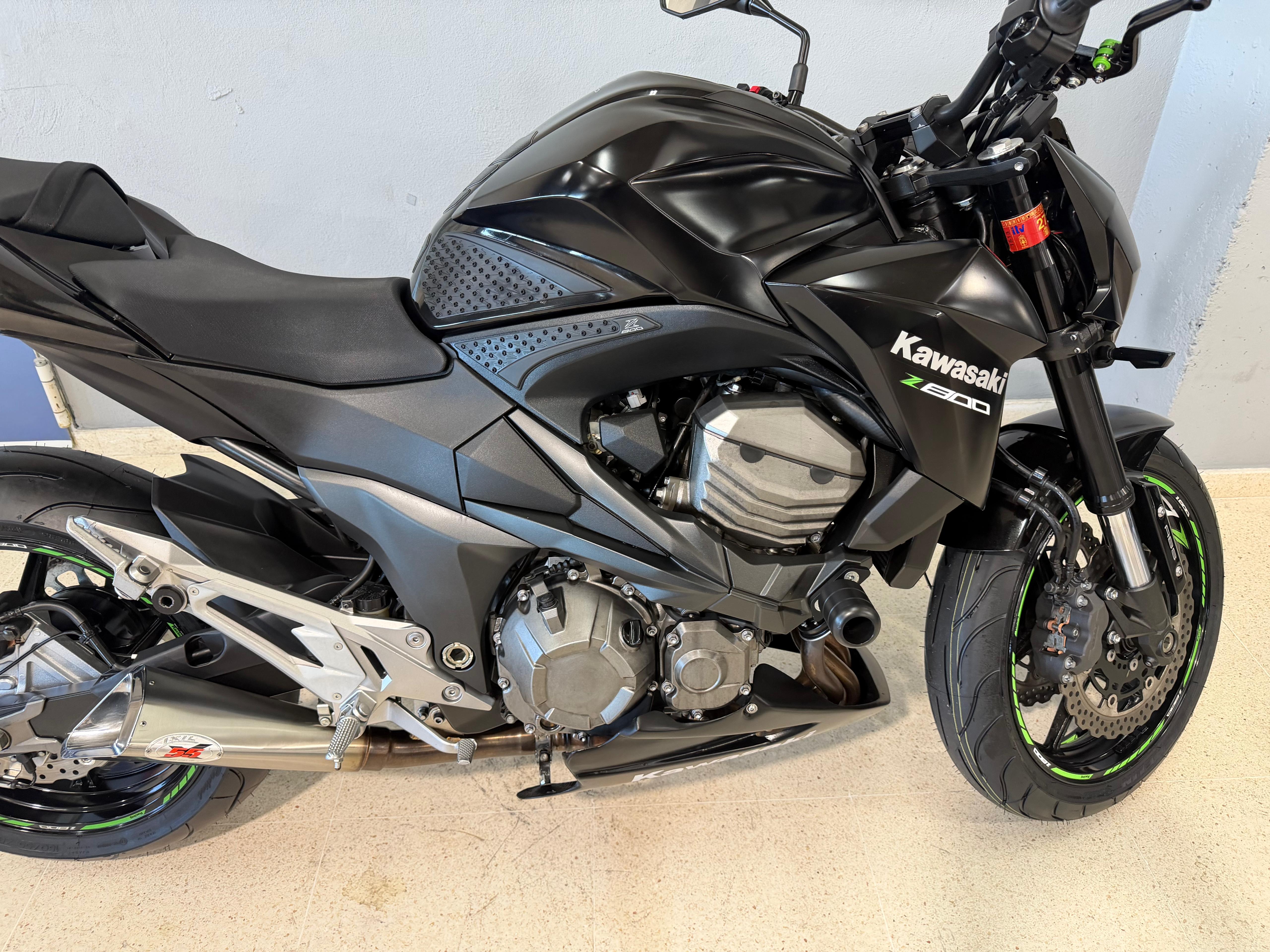 Foto 2 de KAWASAKI Z 800 E Imagen de KAWASAKI Z 800 E