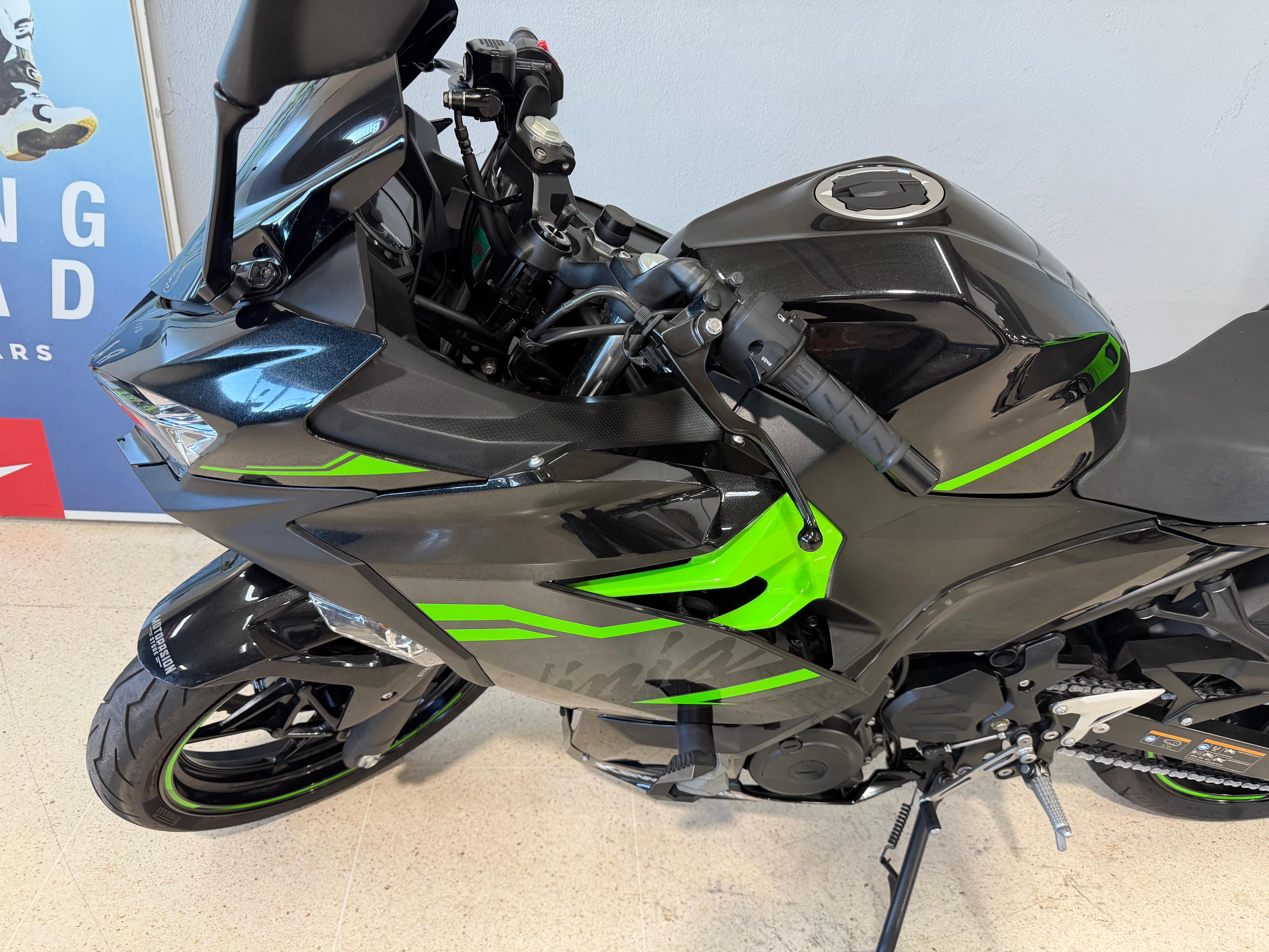 Imagen de KAWASAKI NINJA 400