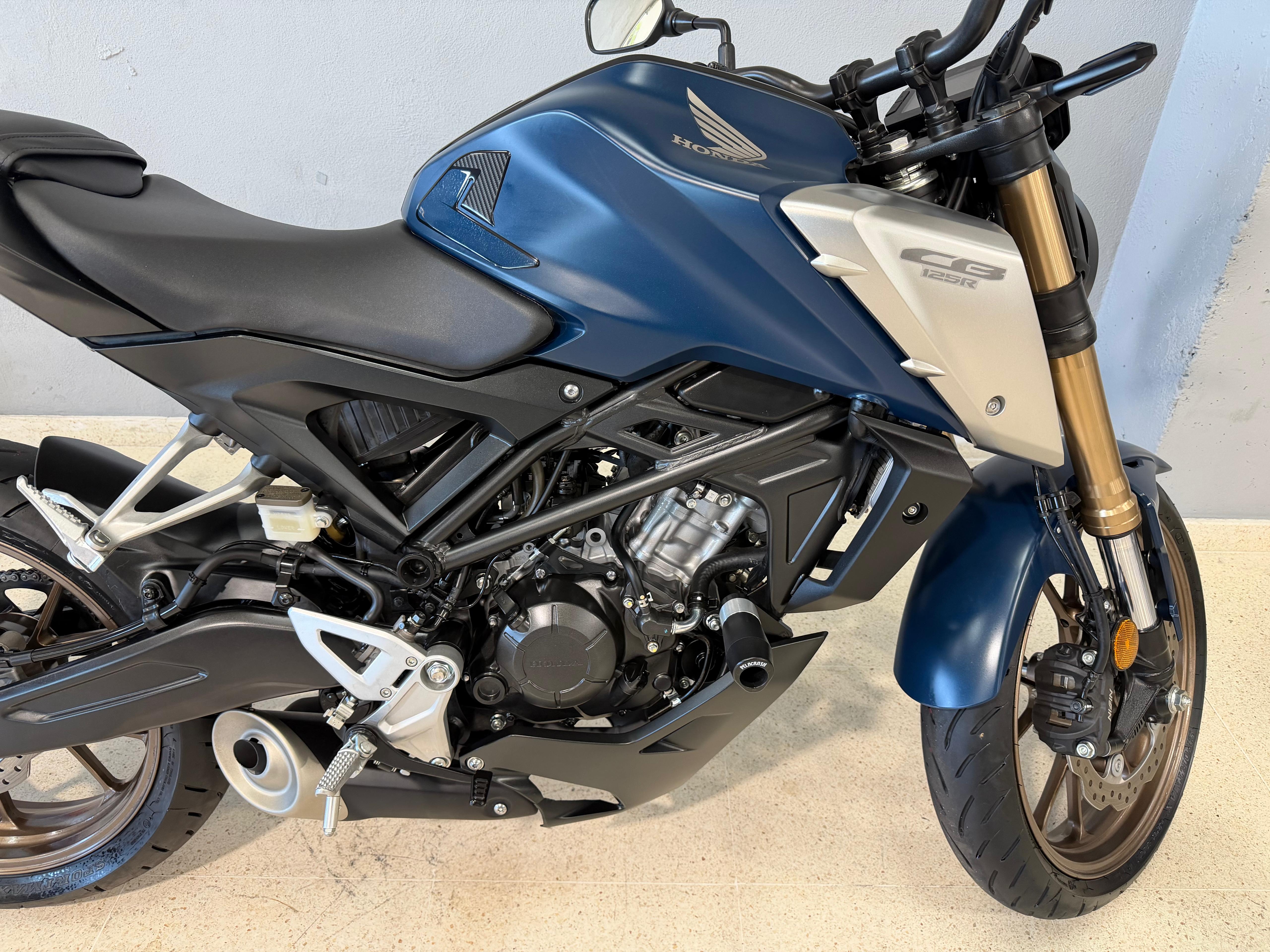 Imagen de HONDA CB125R