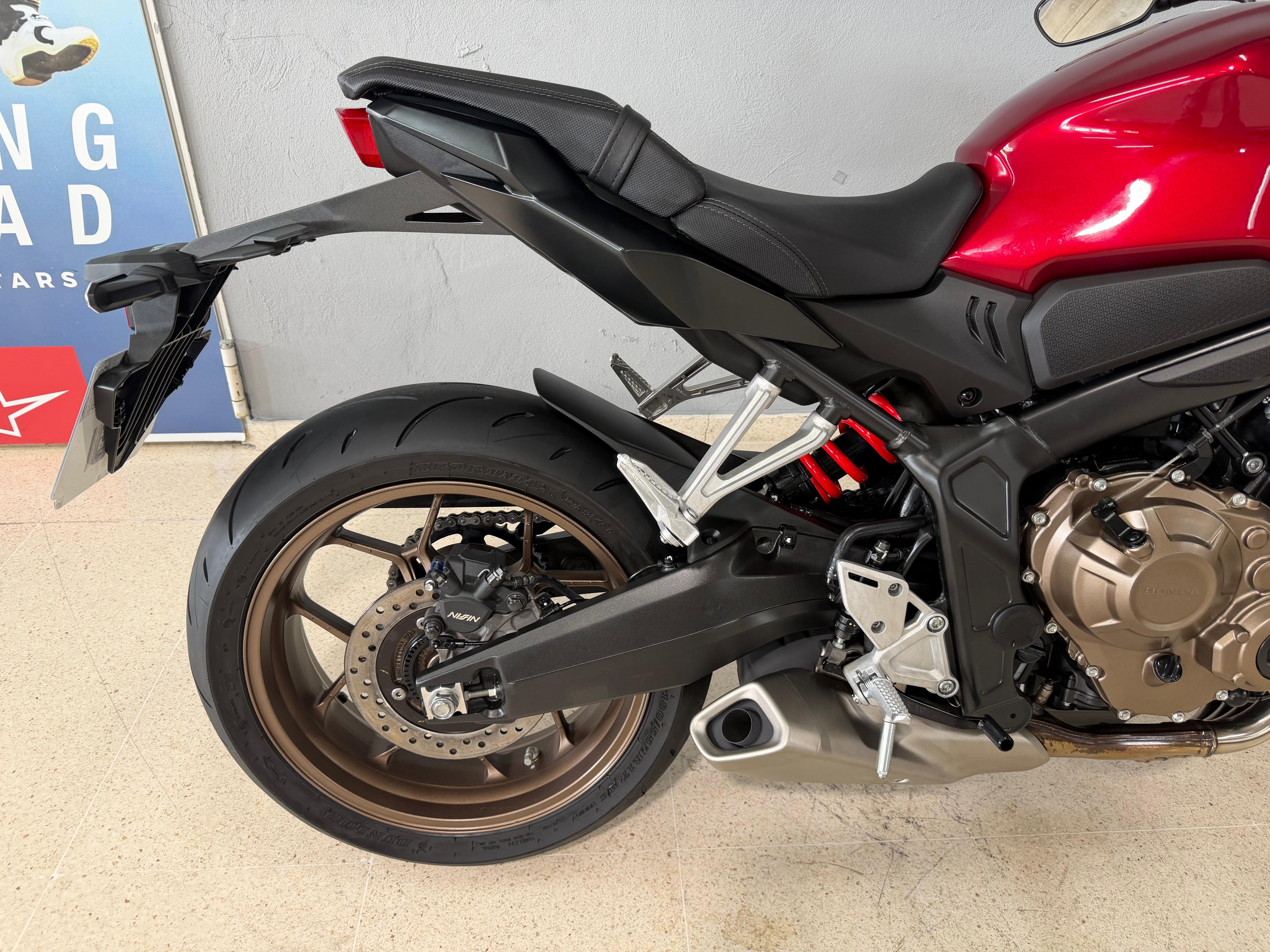 Foto 1 de HONDA CB650R 35KW Imagen de HONDA CB650R 35KW