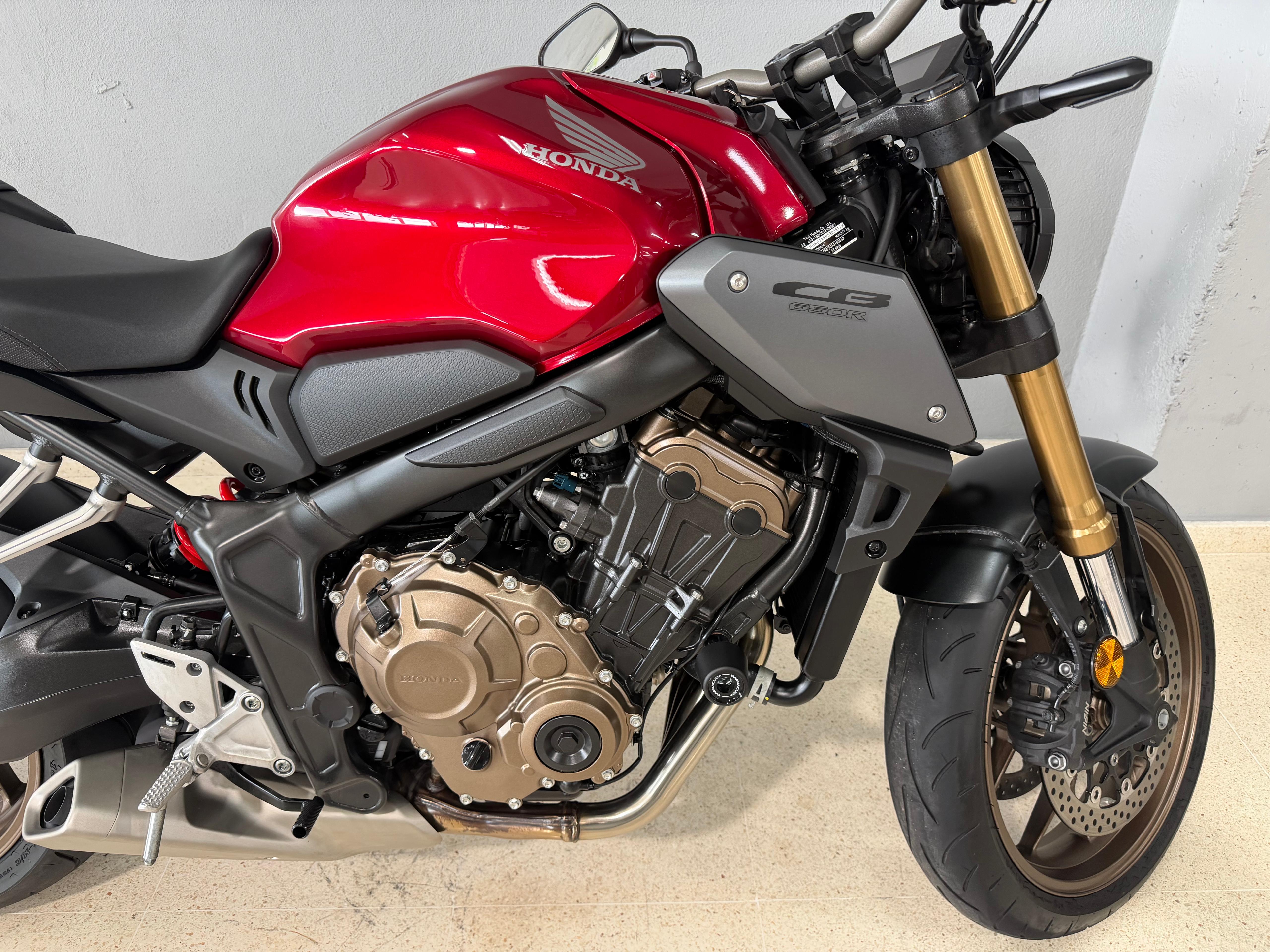Foto 2 de HONDA CB650R 35KW Imagen de HONDA CB650R 35KW