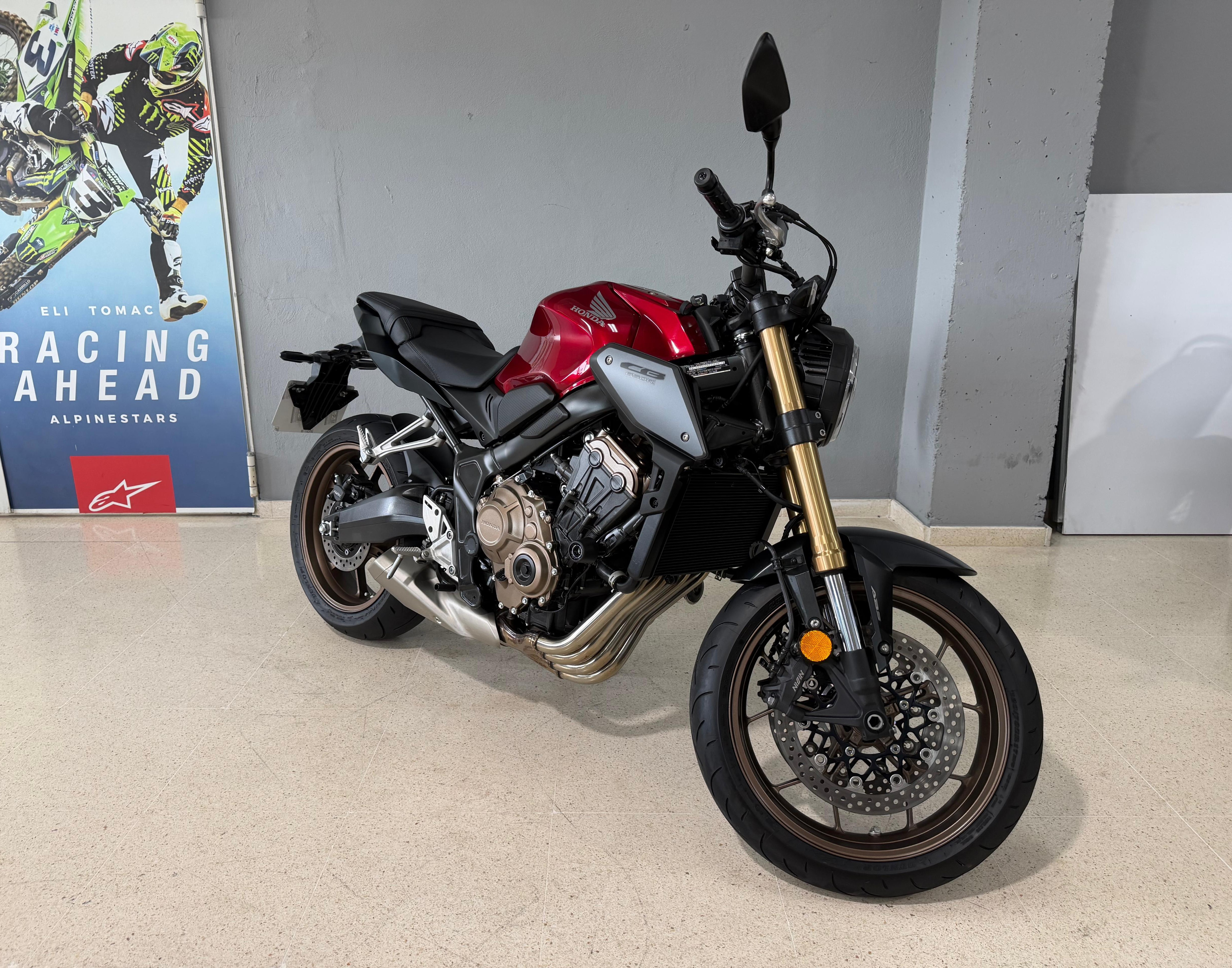 Foto 3 de HONDA CB650R 35KW Imagen de HONDA CB650R 35KW