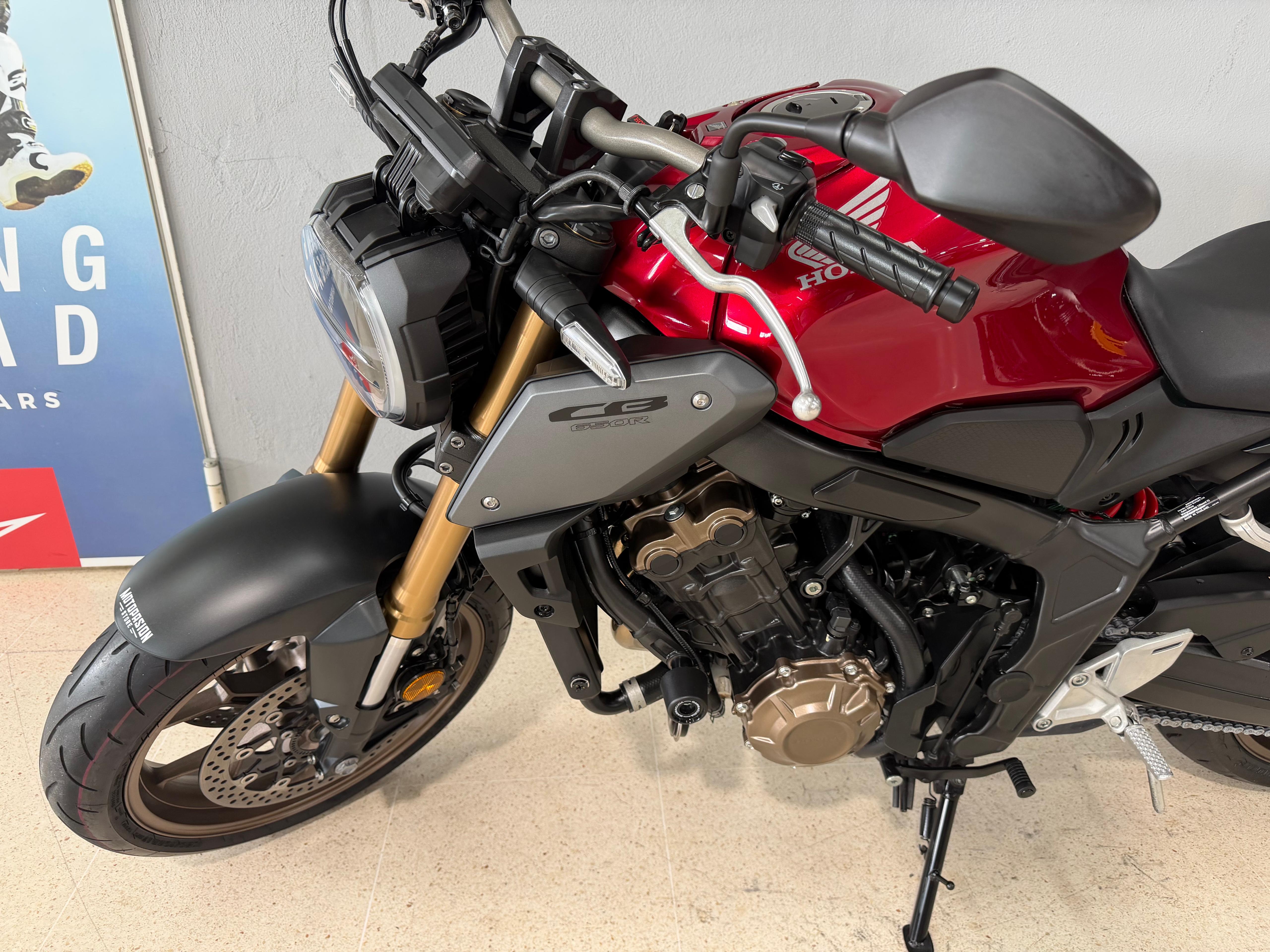 Foto 5 de HONDA CB650R 35KW Imagen de HONDA CB650R 35KW