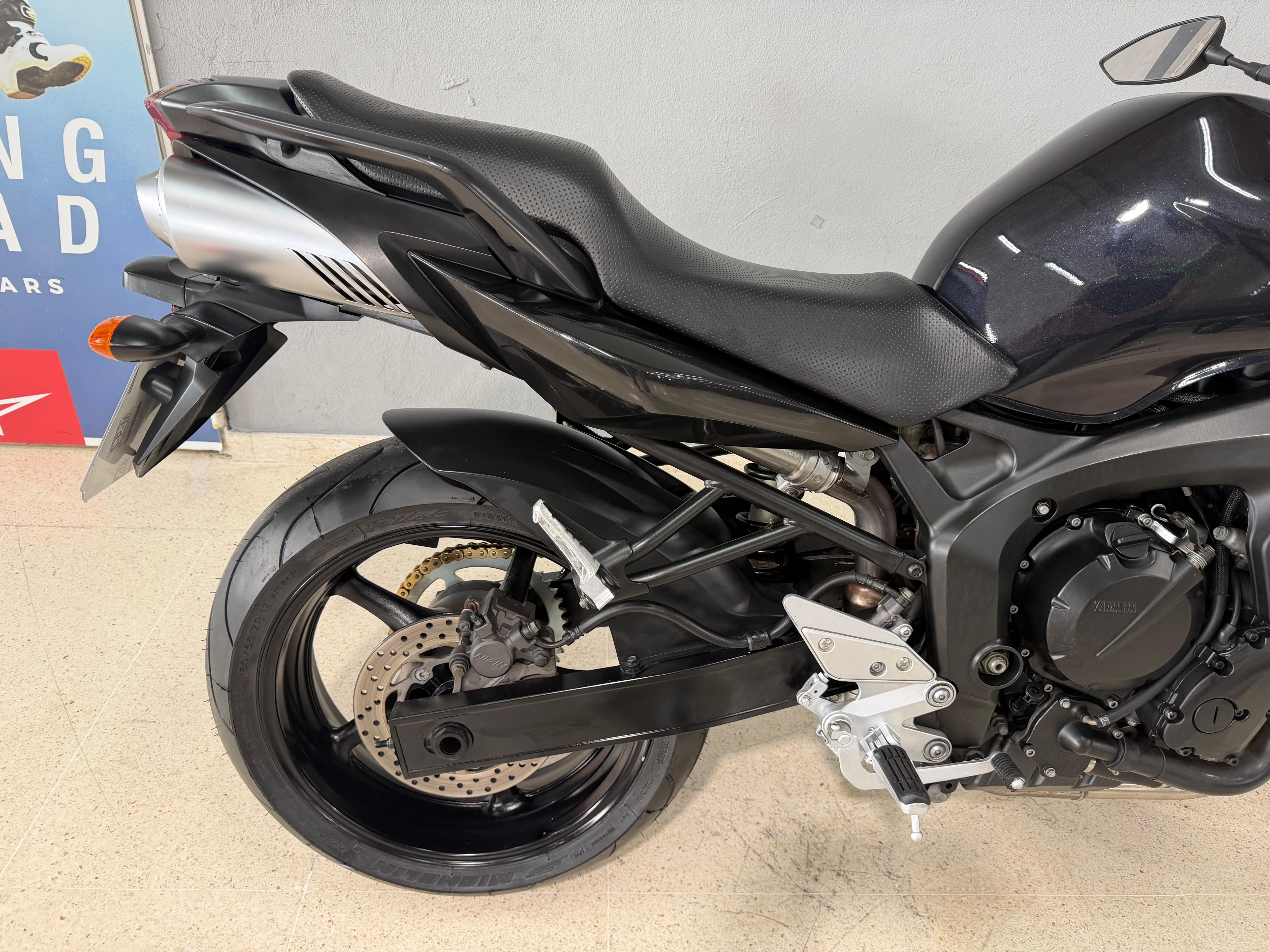 Foto 1 de YAMAHA FZ6 Imagen de YAMAHA FZ6