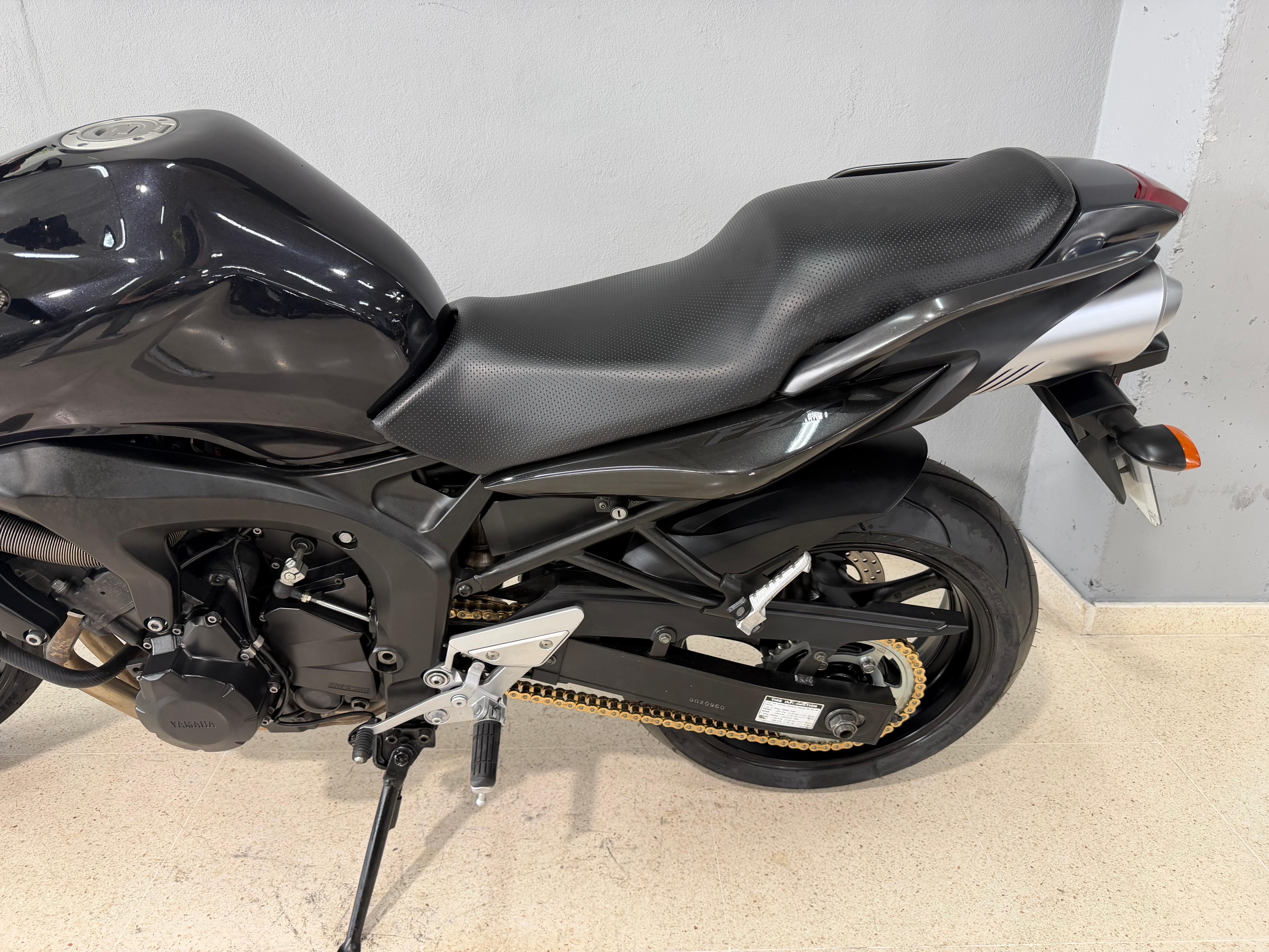 Foto 6 de YAMAHA FZ6 Imagen de YAMAHA FZ6