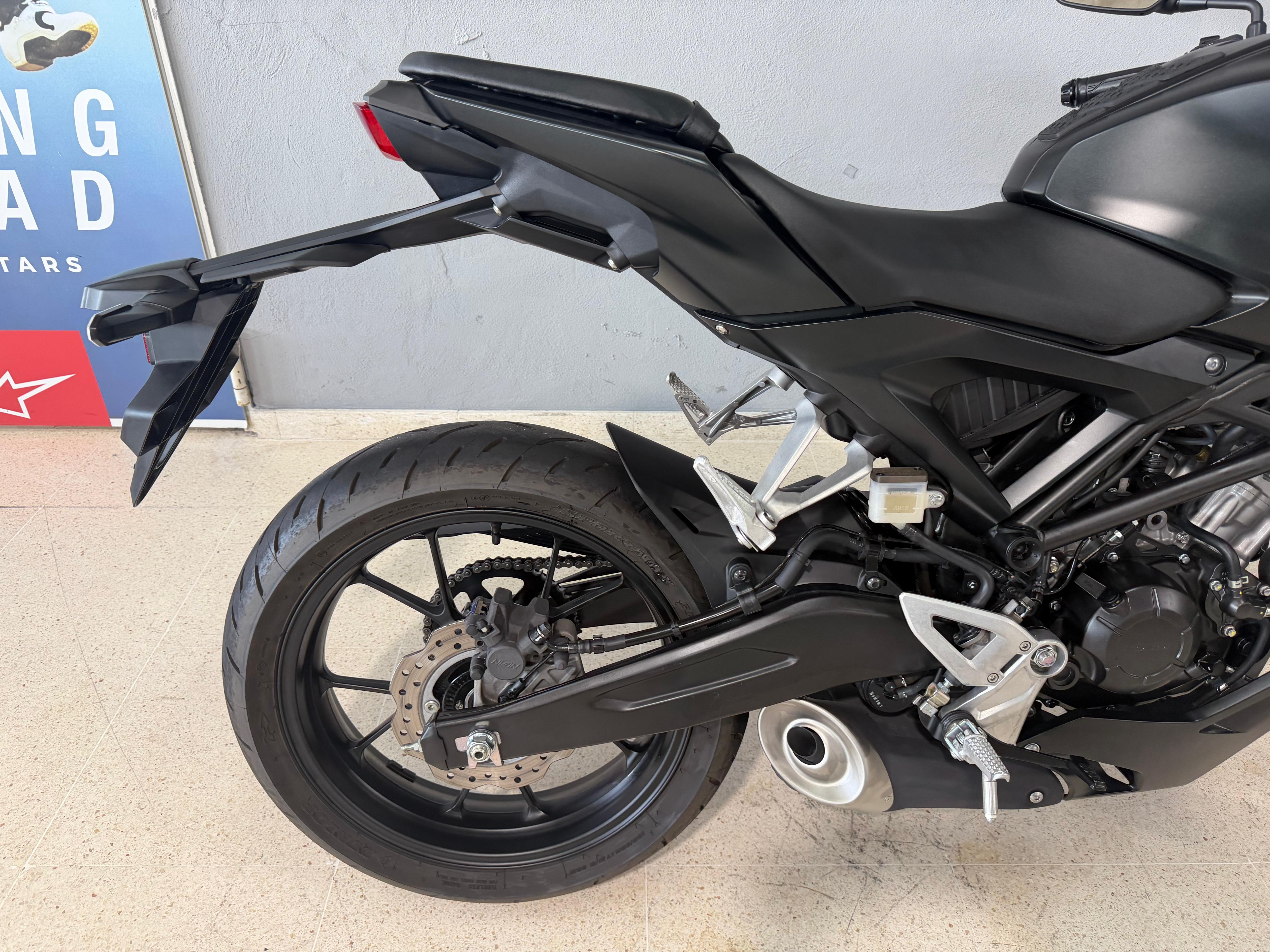 Imagen de HONDA CB 125R