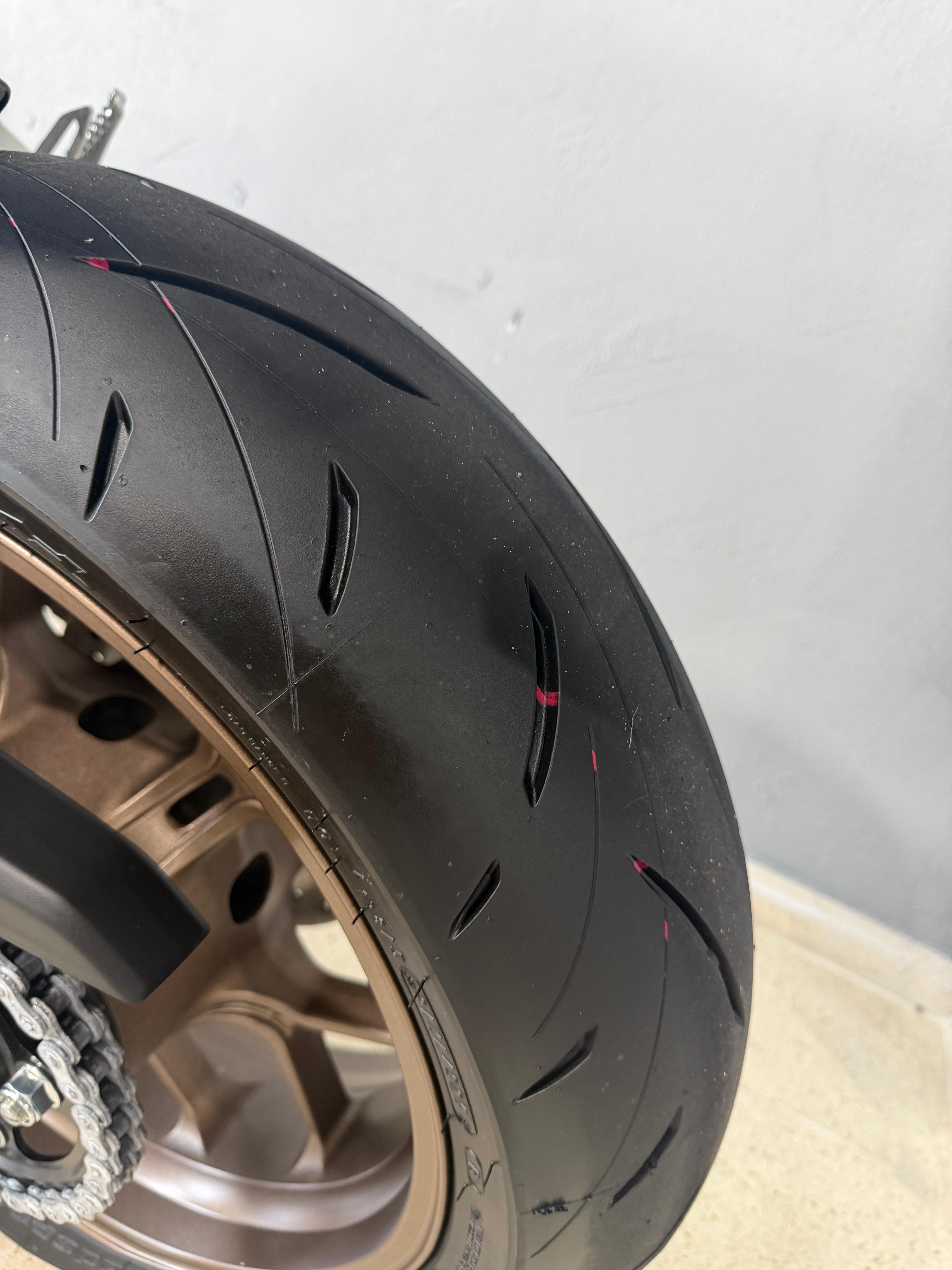 Imagen de HONDA CB 650R E-CLUTCH