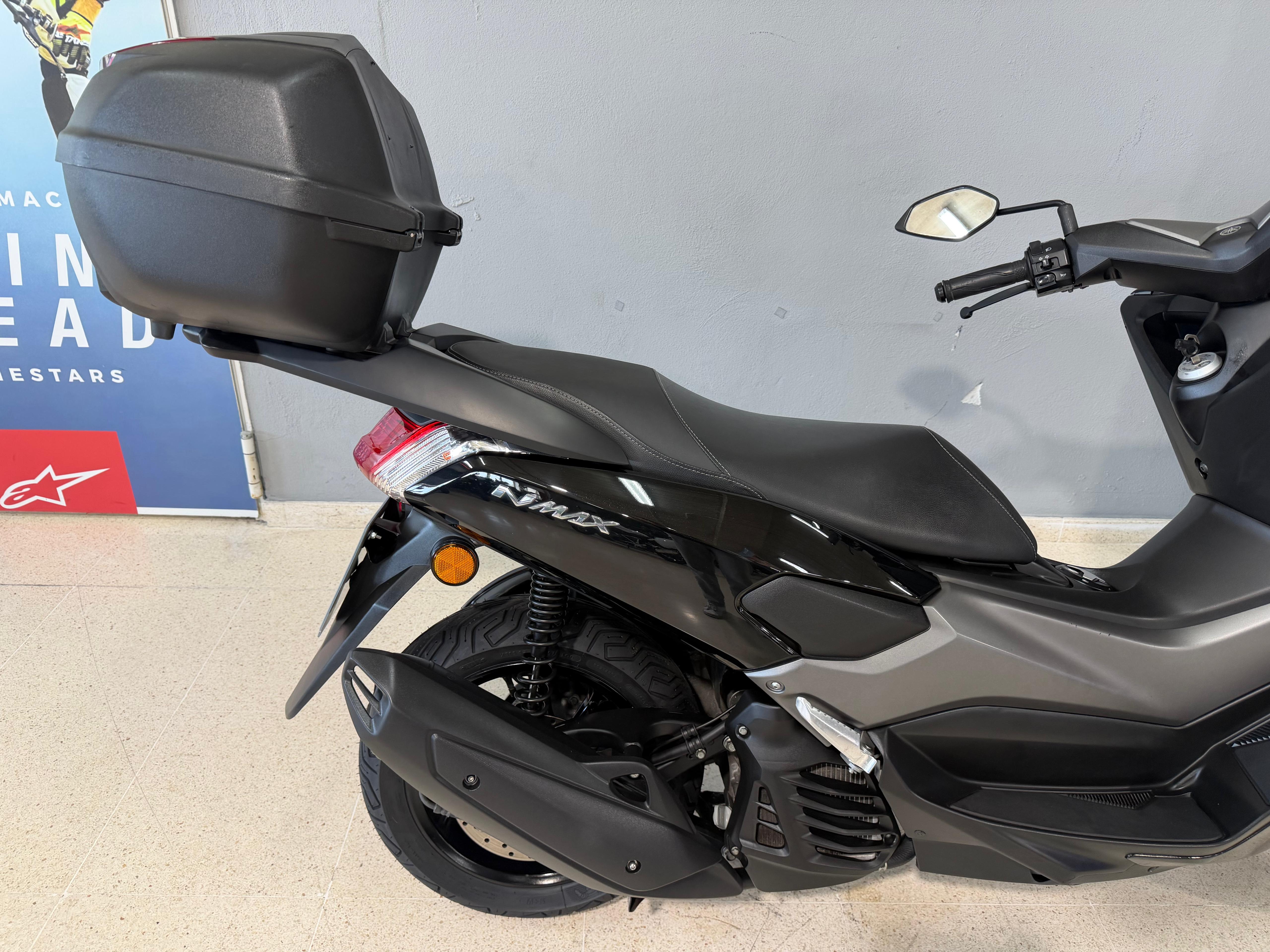 Foto 1 de YAMAHA NMAX 125 Imagen de YAMAHA NMAX 125