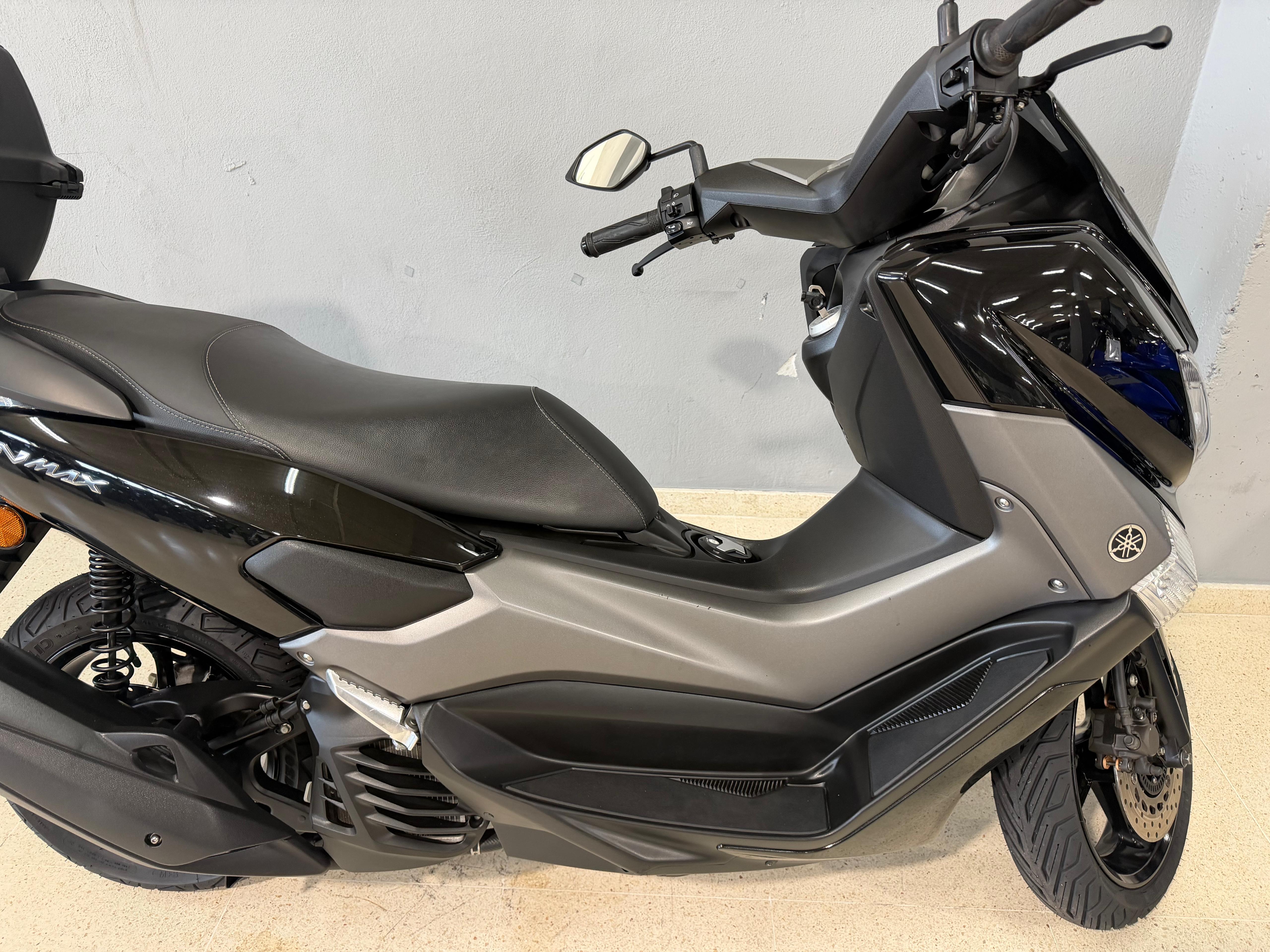 Foto 2 de YAMAHA NMAX 125 Imagen de YAMAHA NMAX 125