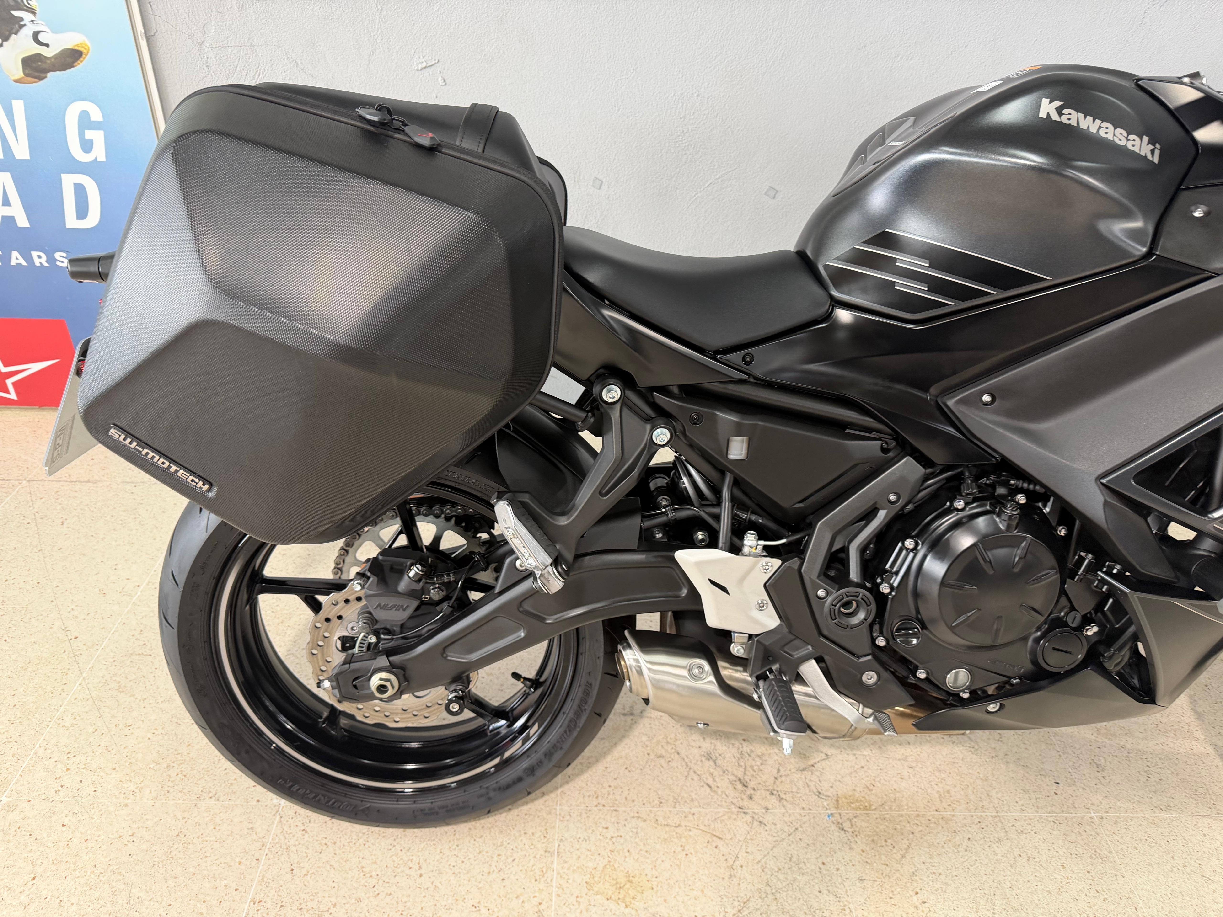 Foto 1 de KAWASAKI NINJA 650 ABS 25 - NEGRO Imagen de KAWASAKI NINJA 650 ABS 25 - NEGRO