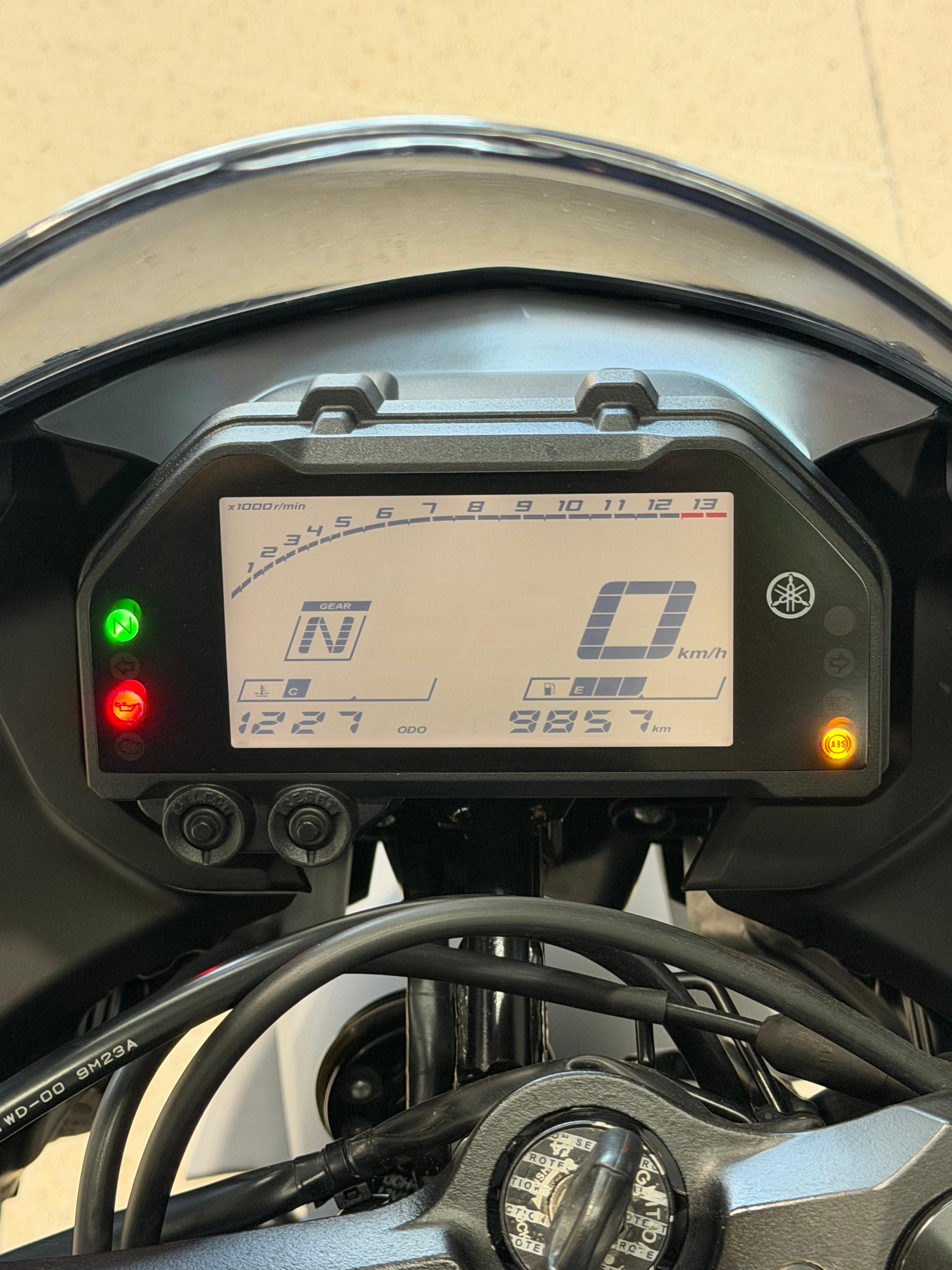 Imagen de YAMAHA YZF R3