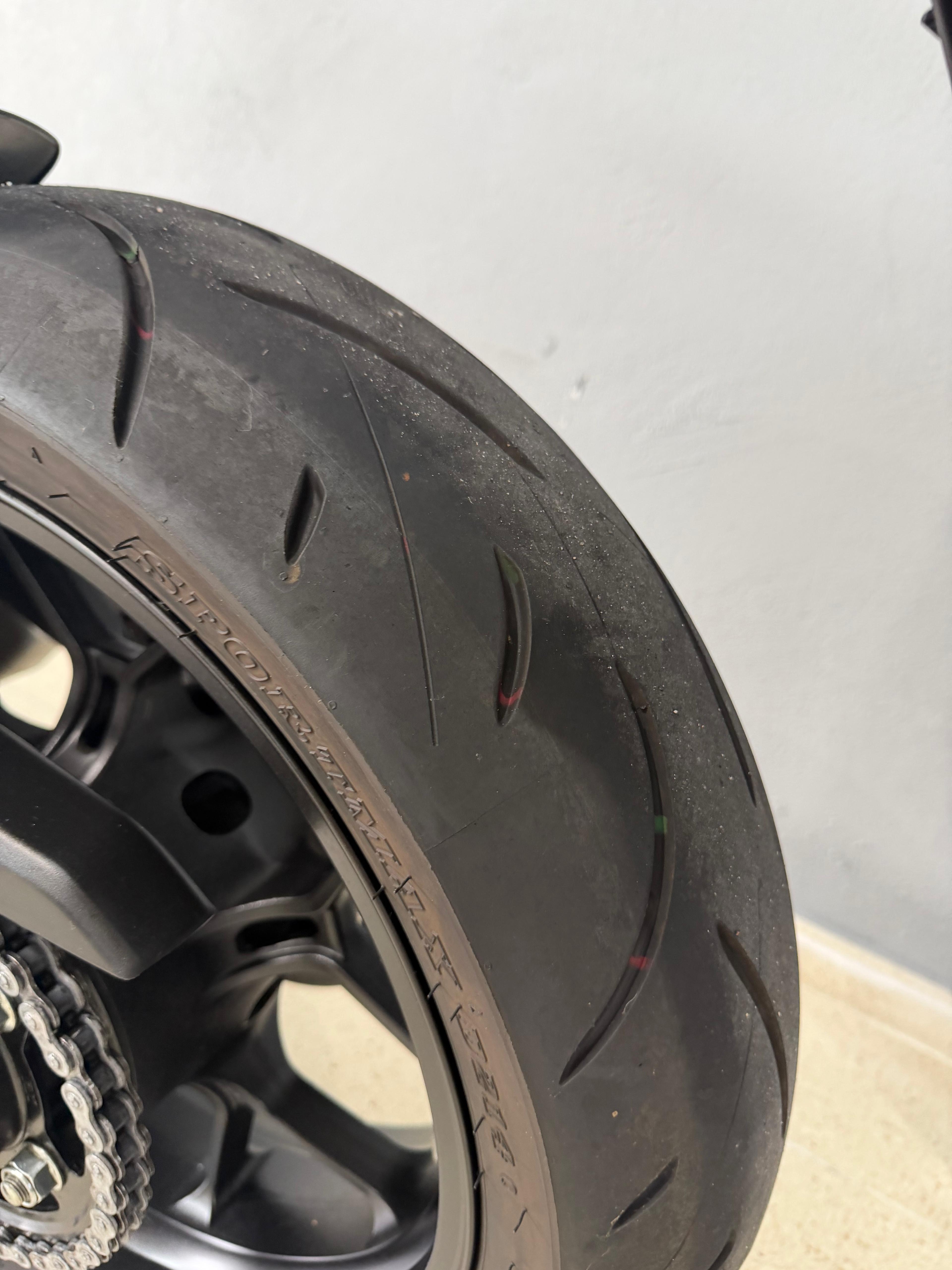 Imagen de HONDA CBR650R 2023 (CBR650RAP) - NEGRA MATE