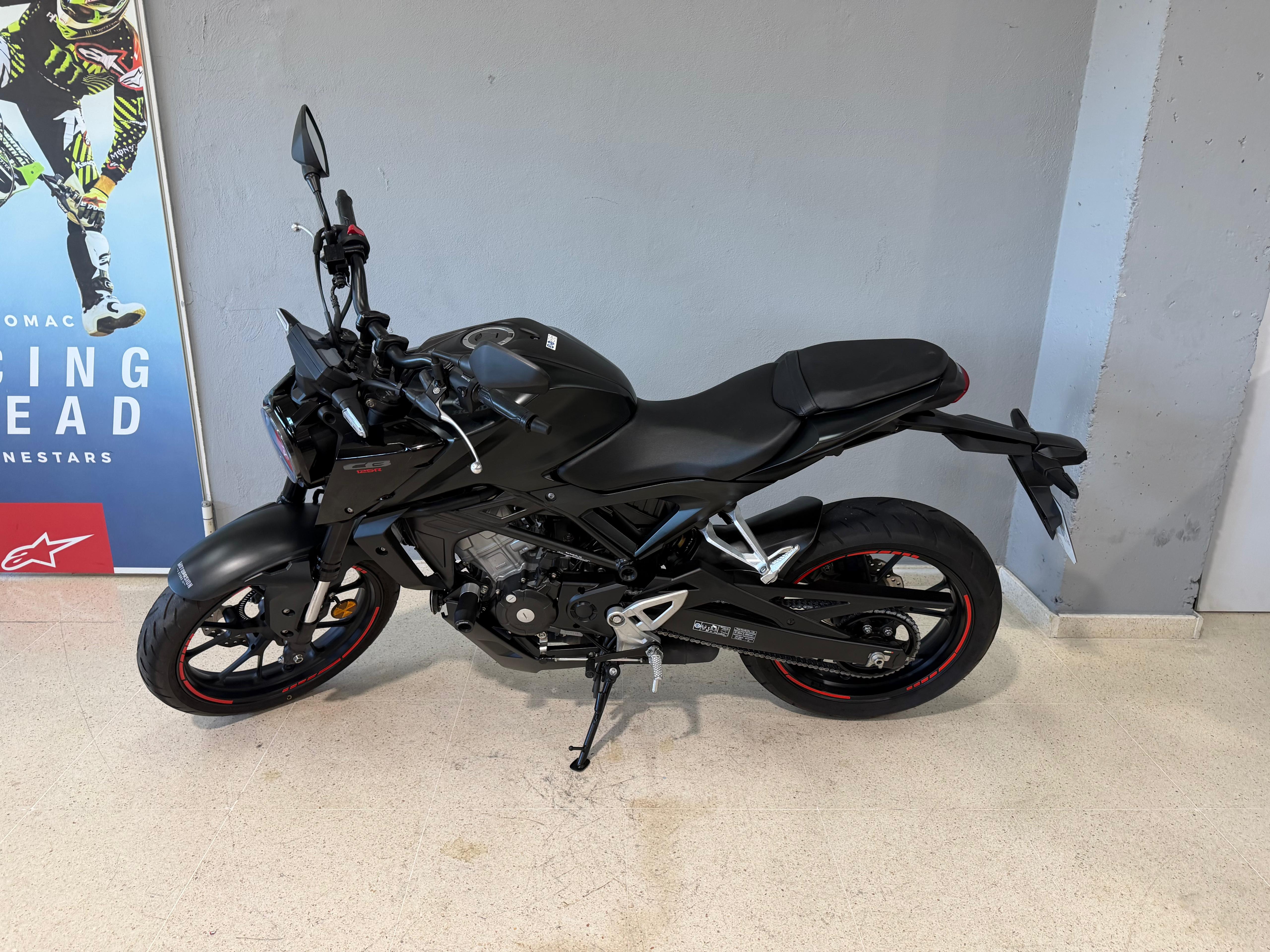 Imagen de HONDA CB125R