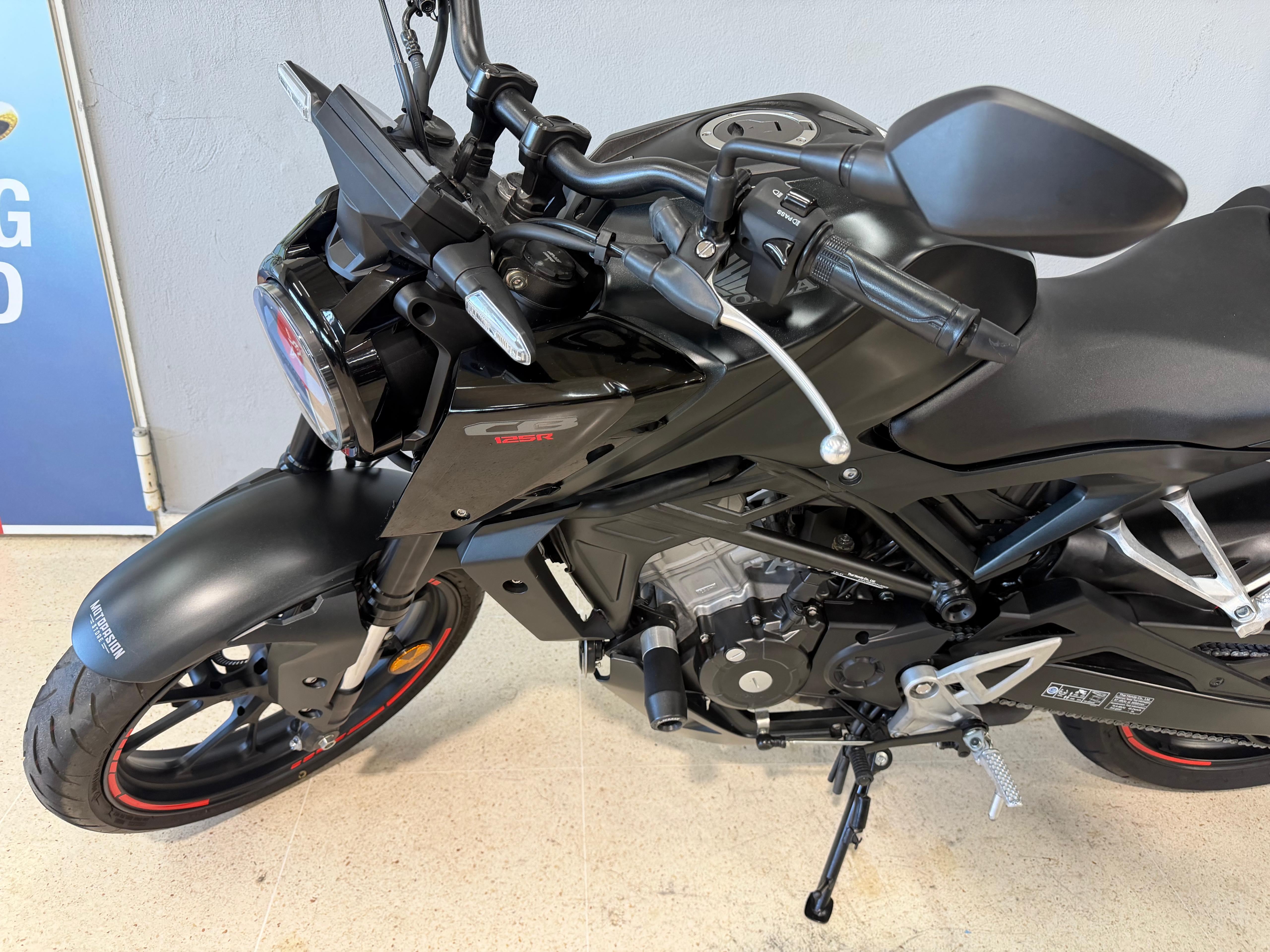 Imagen de HONDA CB125R